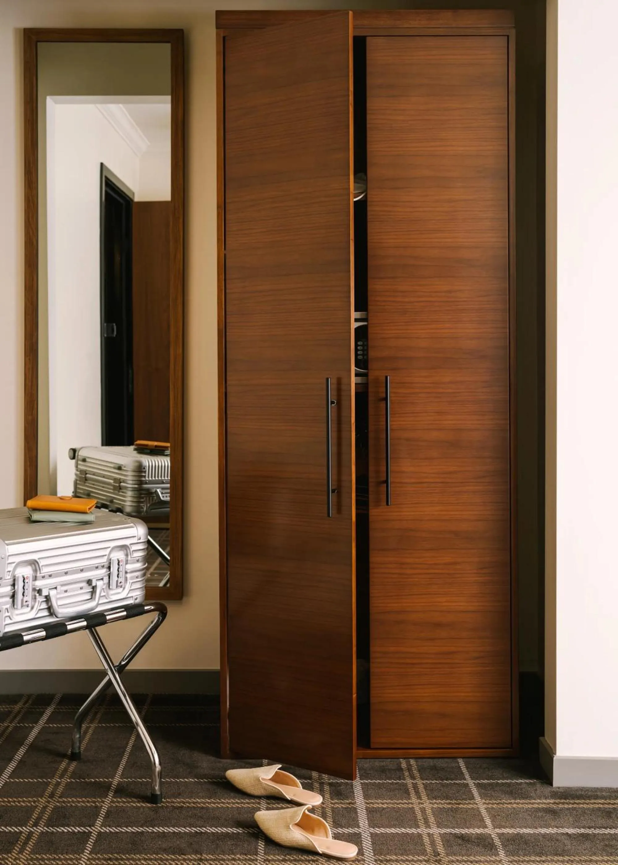 wardrobe in FOUND Hotel, Santa Monica, Series by Marriott