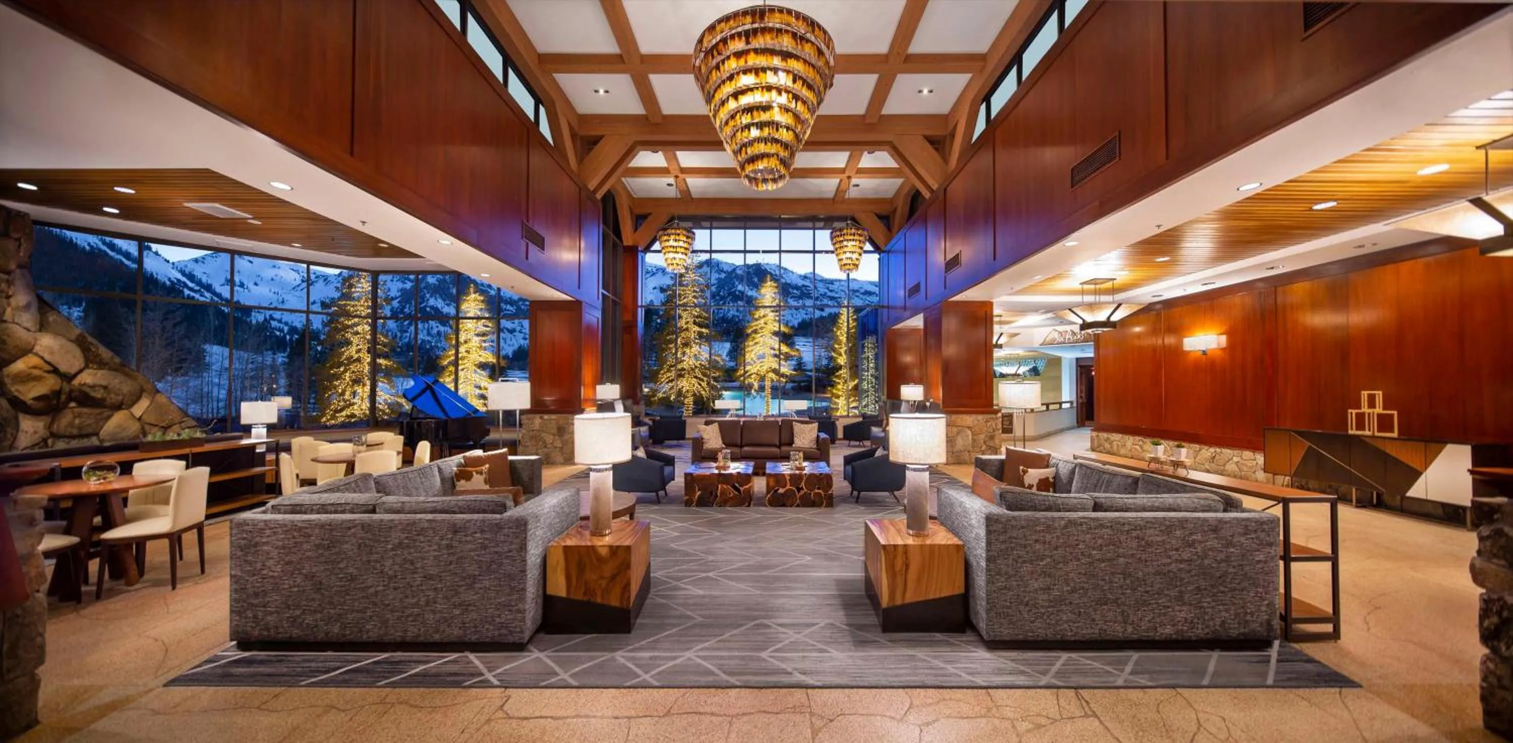 Lobby or reception in Everline Resort and Spa, Lake Tahoe
