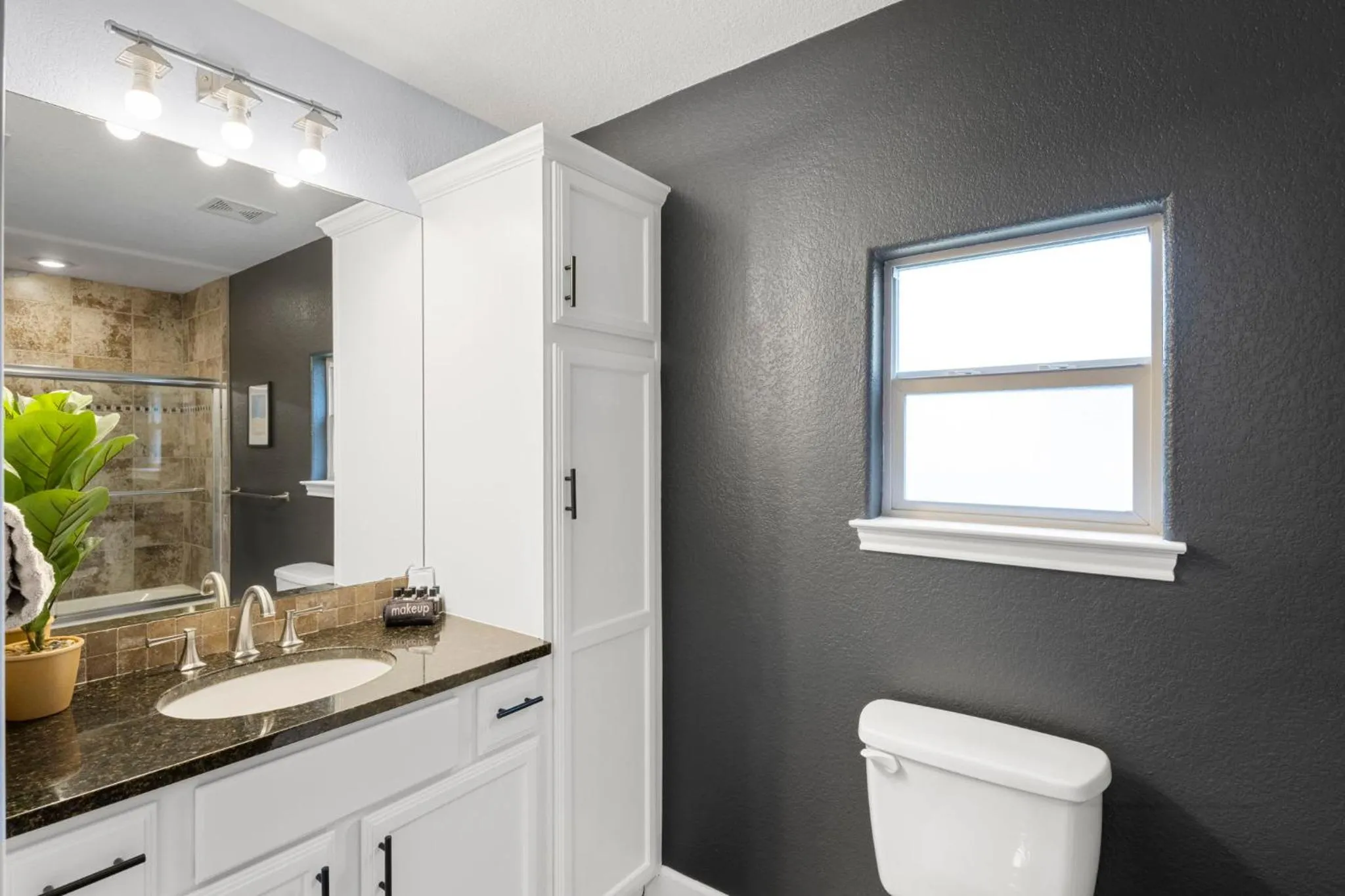 Lake LBJ 4BR Home w/ Boat Deck, Huge Yard