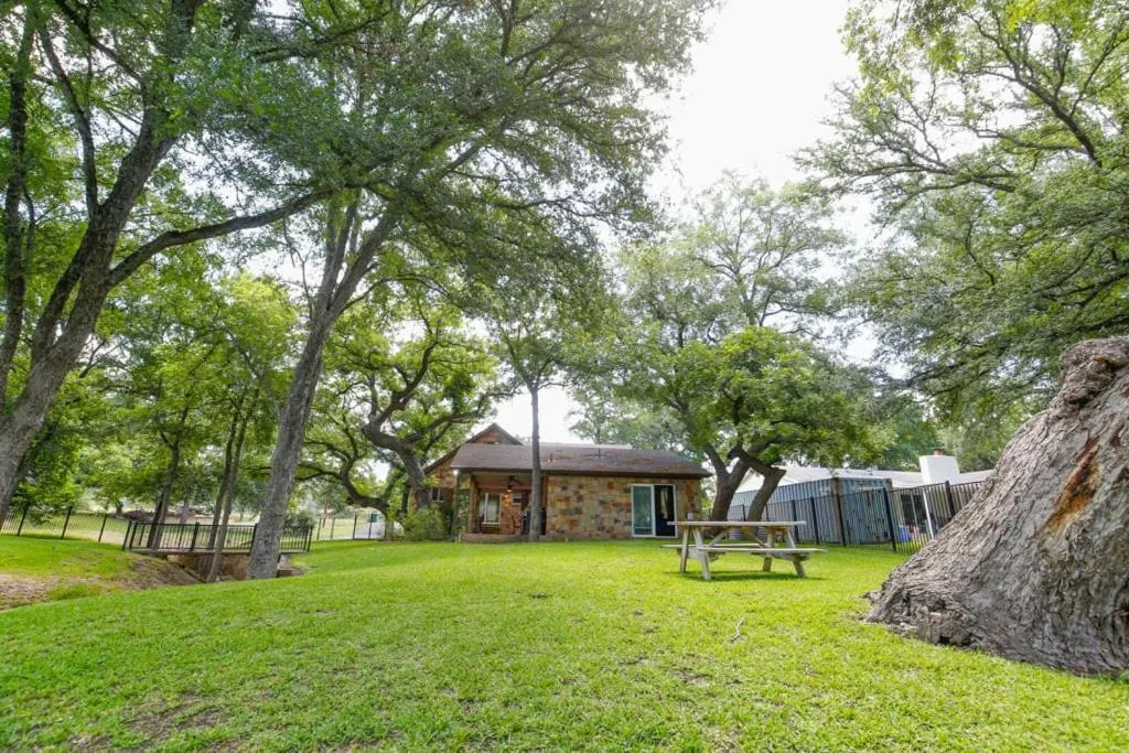 Lake LBJ 4BR Home w/ Boat Deck, Huge Yard