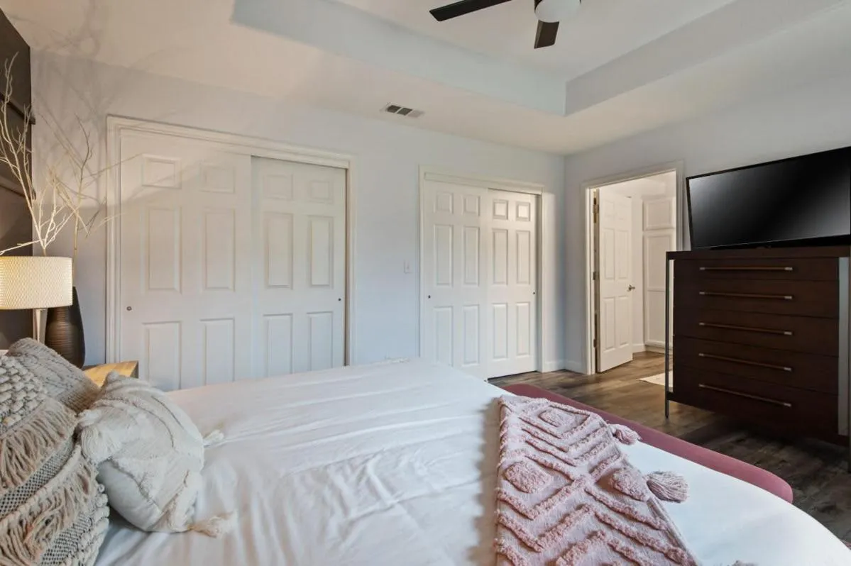 Bed in Lake LBJ 4BR Home w/ Boat Deck, Huge Yard