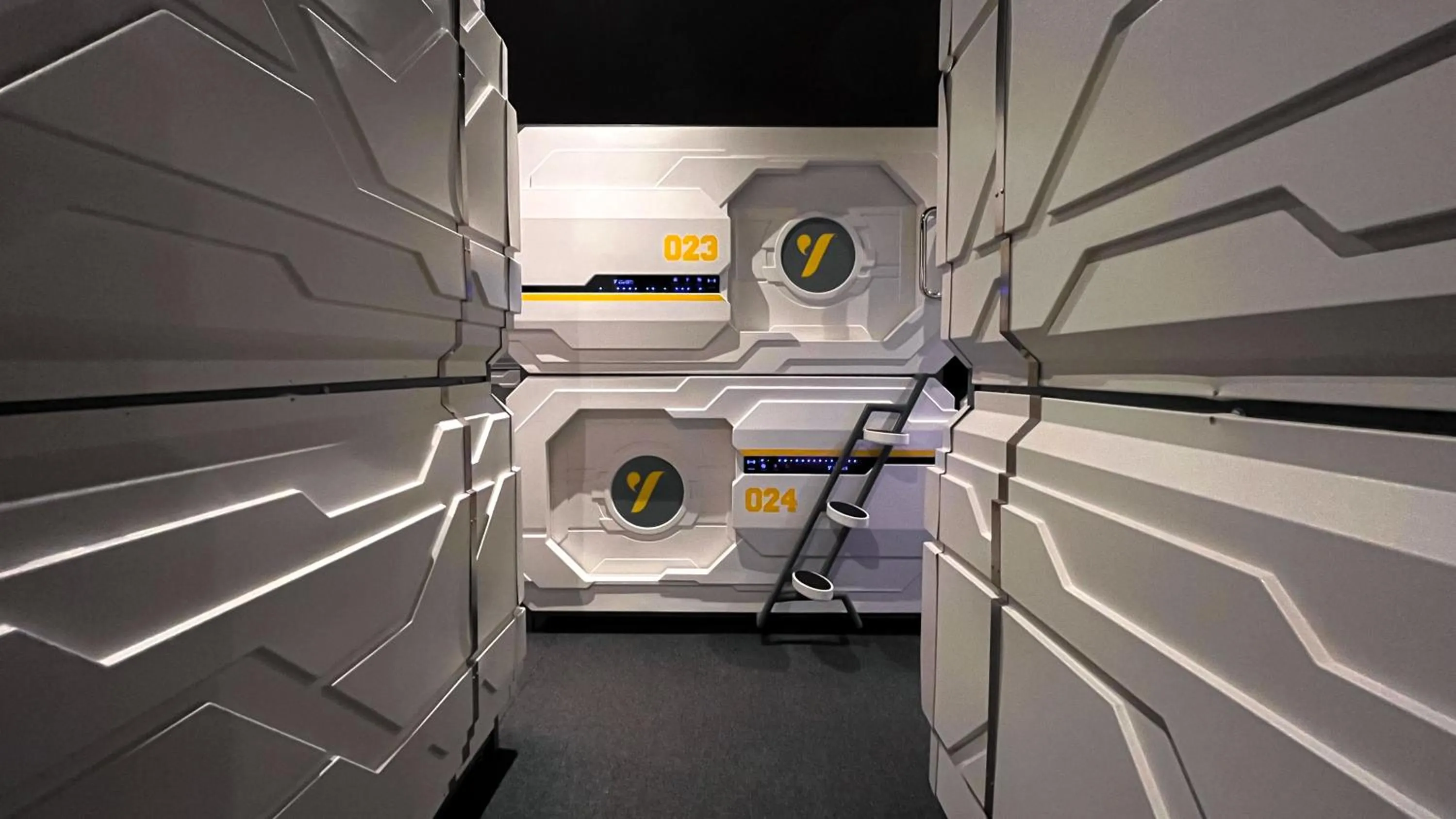 Bedroom in The Yellow Capsule Cancun Close to Airport