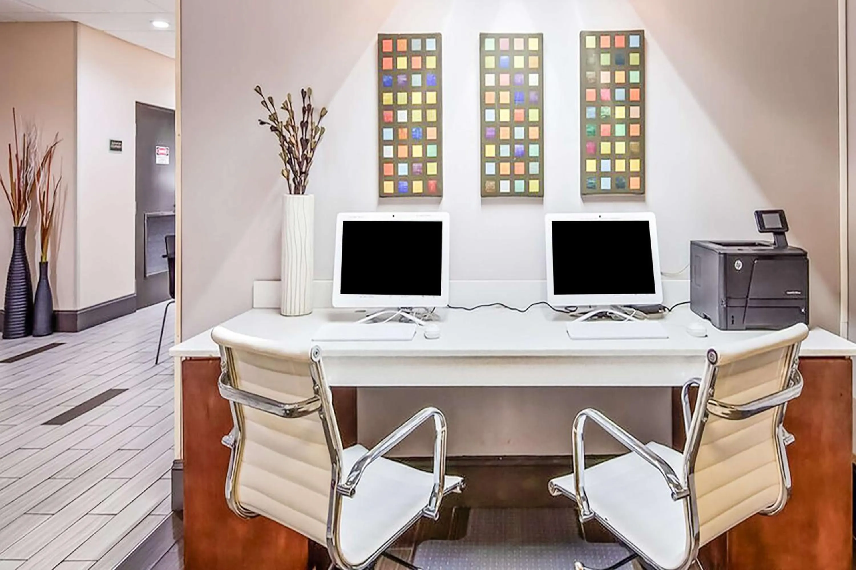 Business facilities in Best Western Airport Inn & Suites