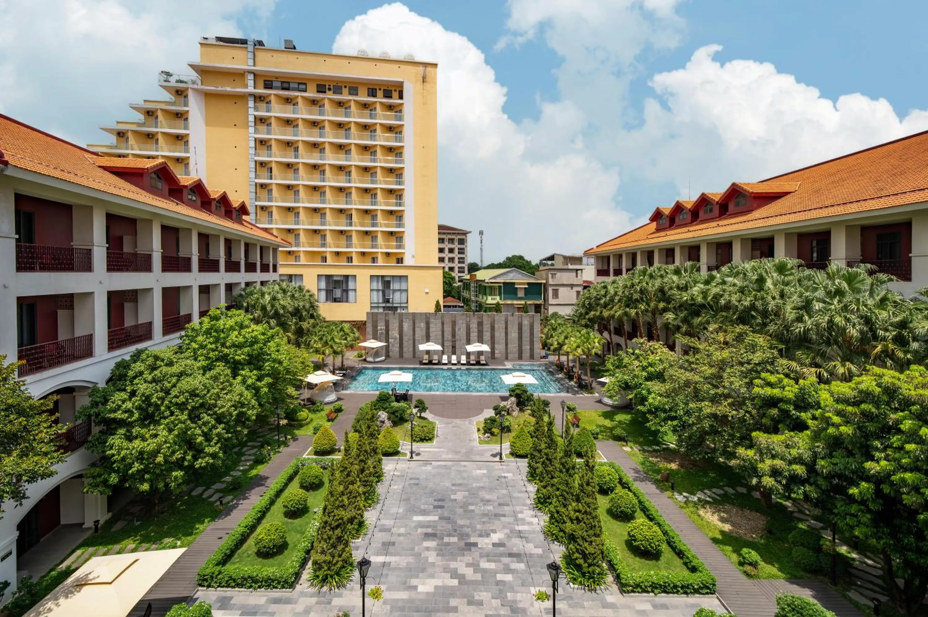 Garden in Senna Hue Hotel