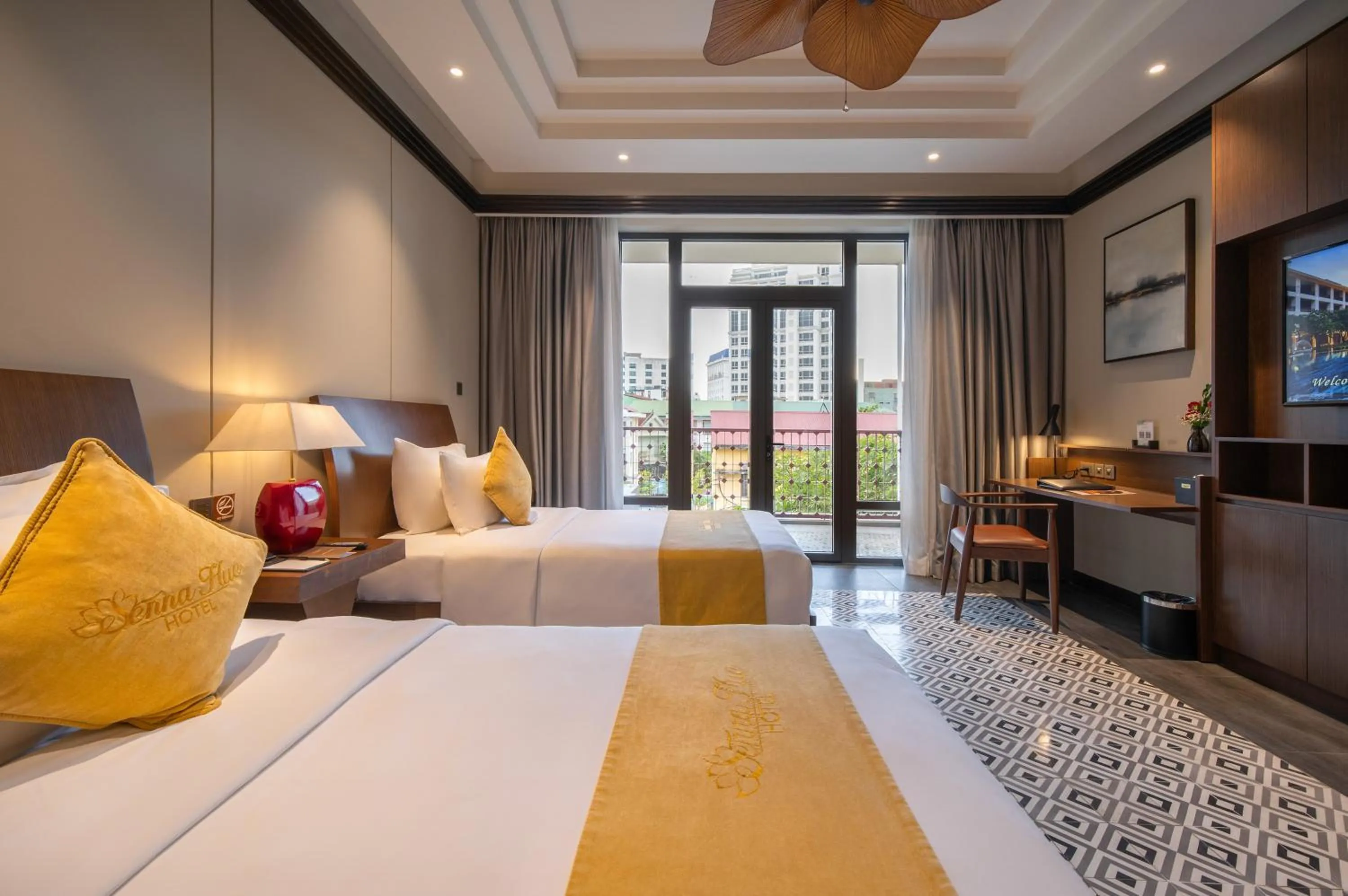 Photo of the whole room, Bed in Senna Hue Hotel