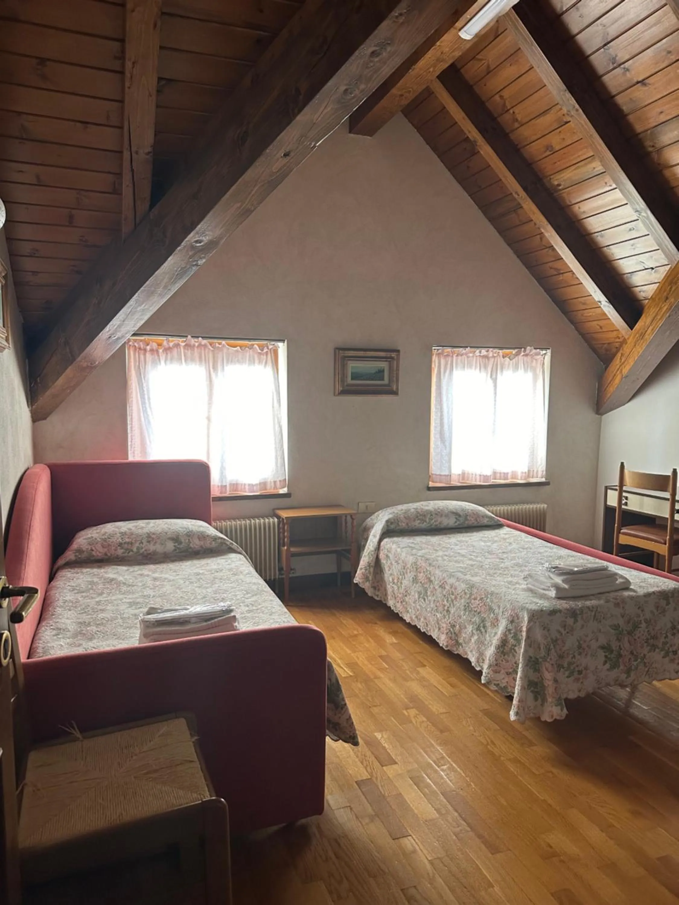 Bed in Hotel Alpi - Foza