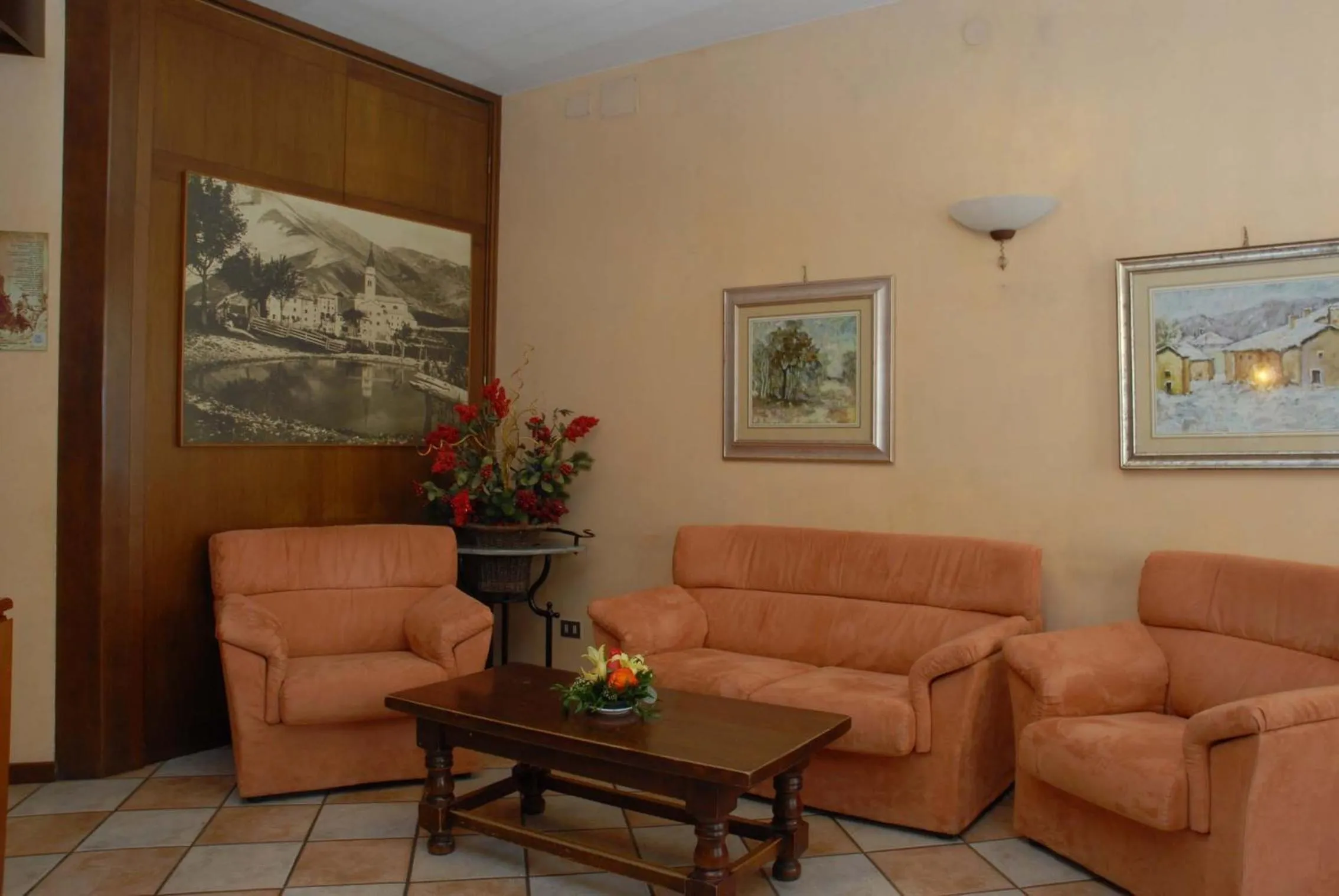 Lobby or reception in Hotel Alpi - Foza