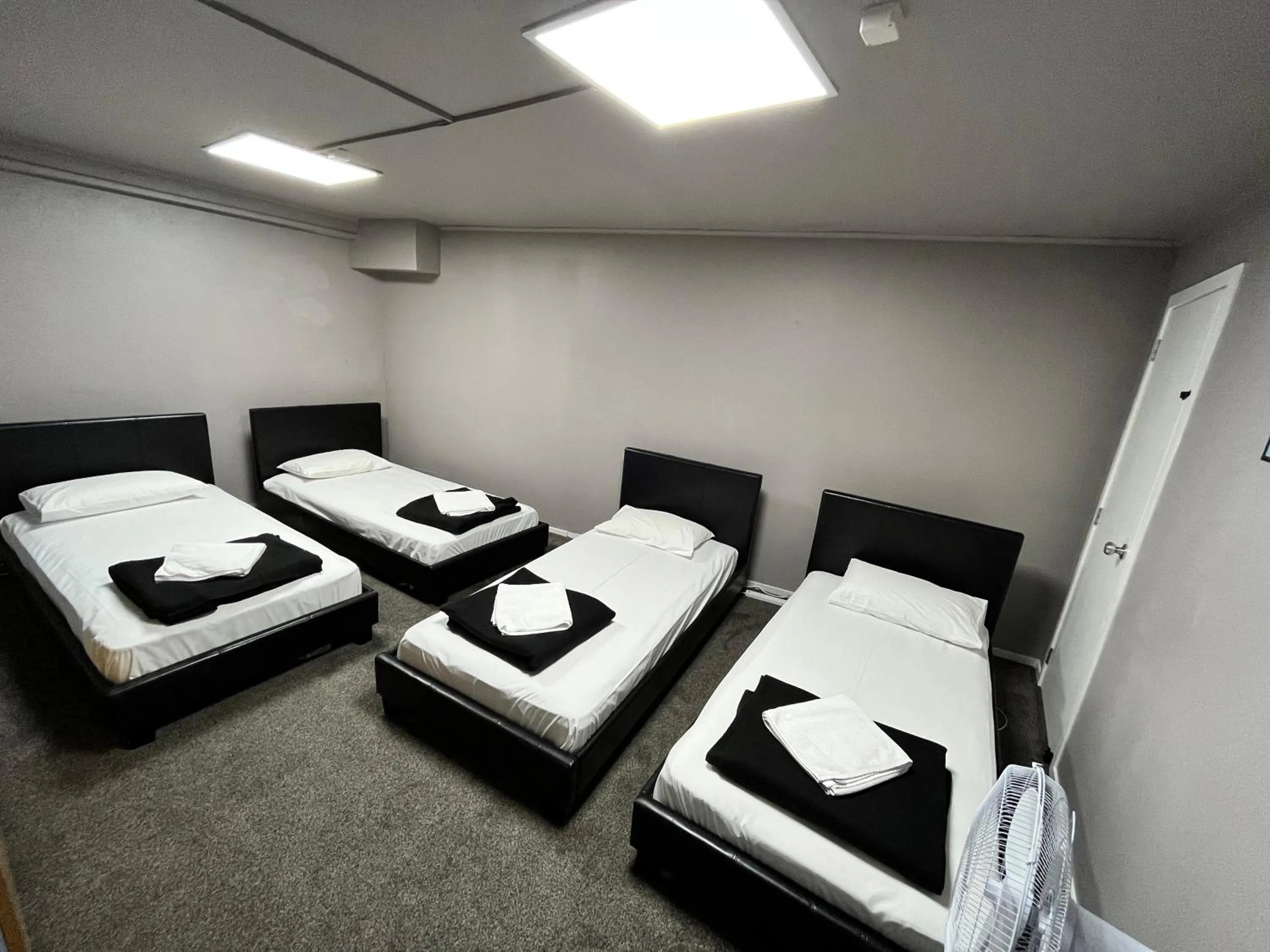 Photo of the whole room in HIT Hostel