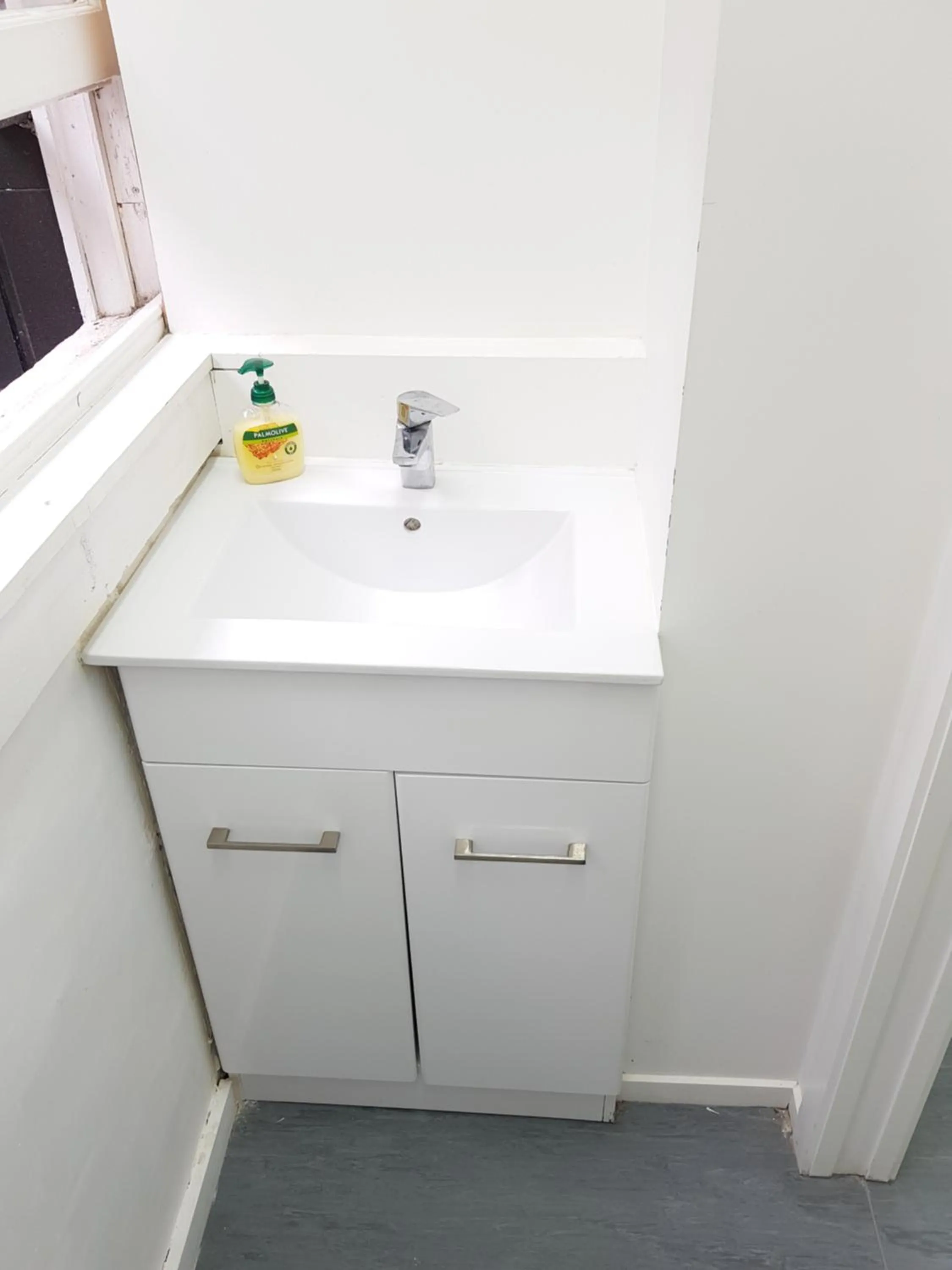 Bathroom in HIT Hostel