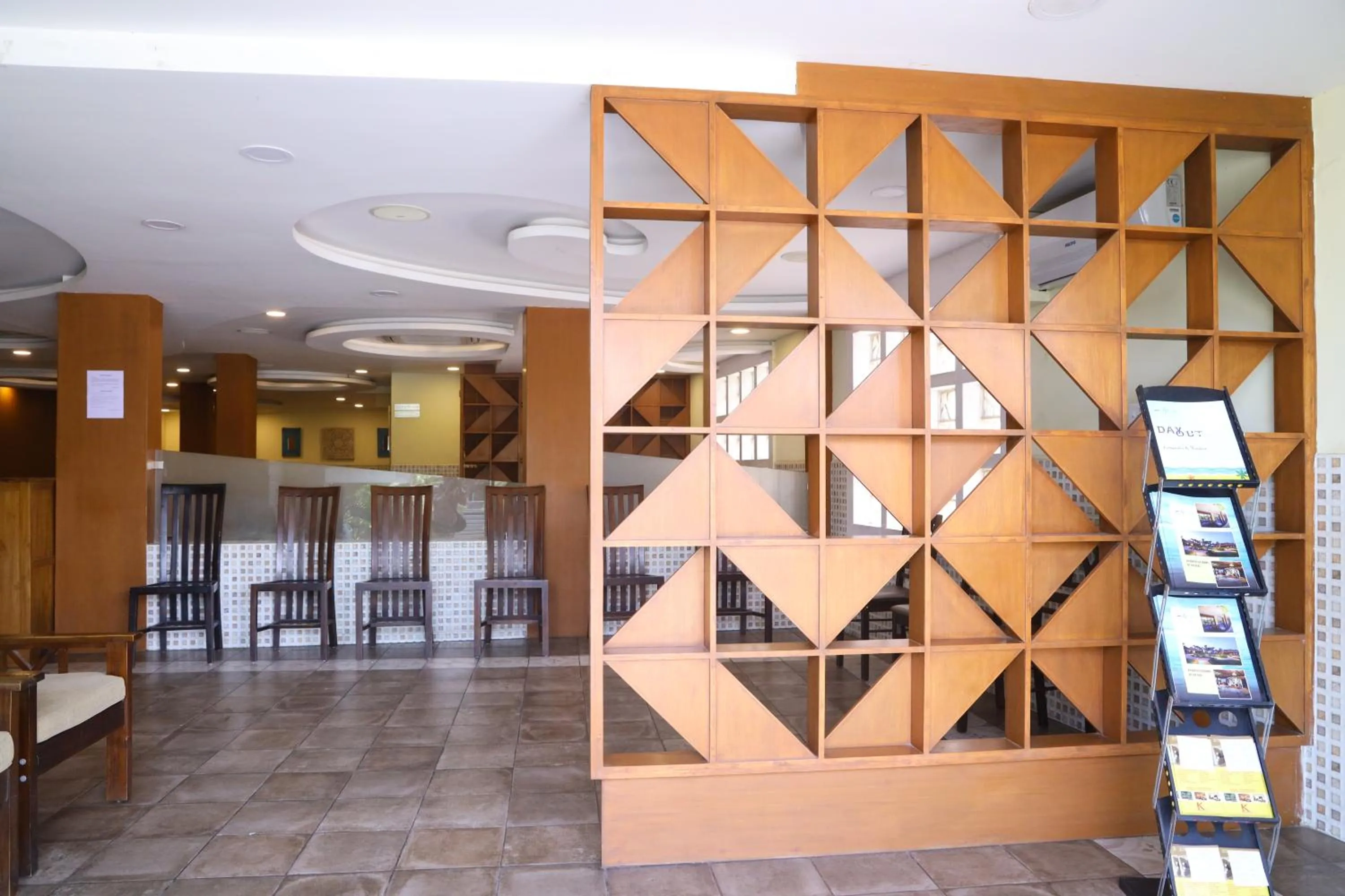 Restaurant/places to eat in Kfour Apartment & Hotels Private Limited