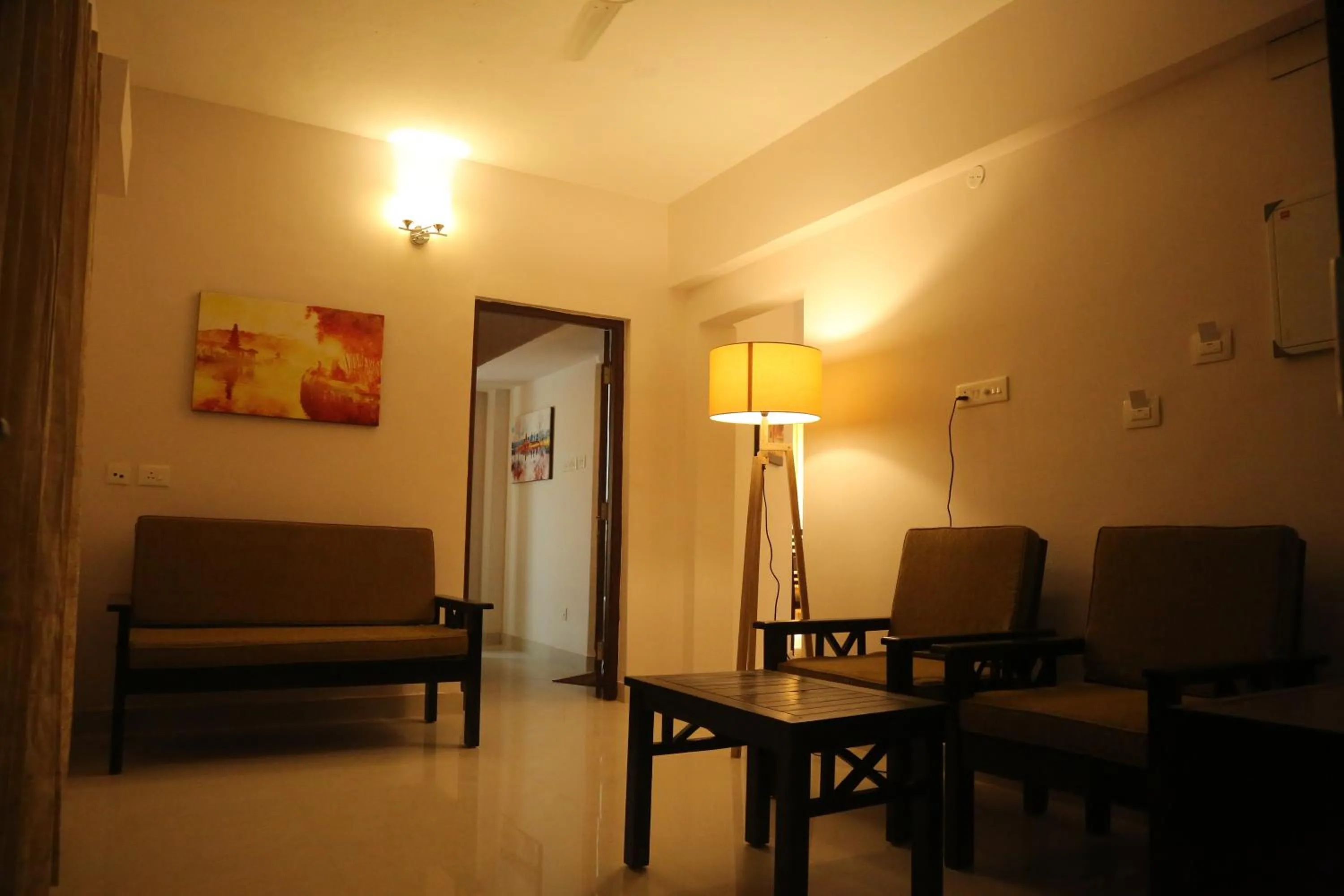 Communal lounge/ TV room in Kfour Apartment & Hotels Private Limited
