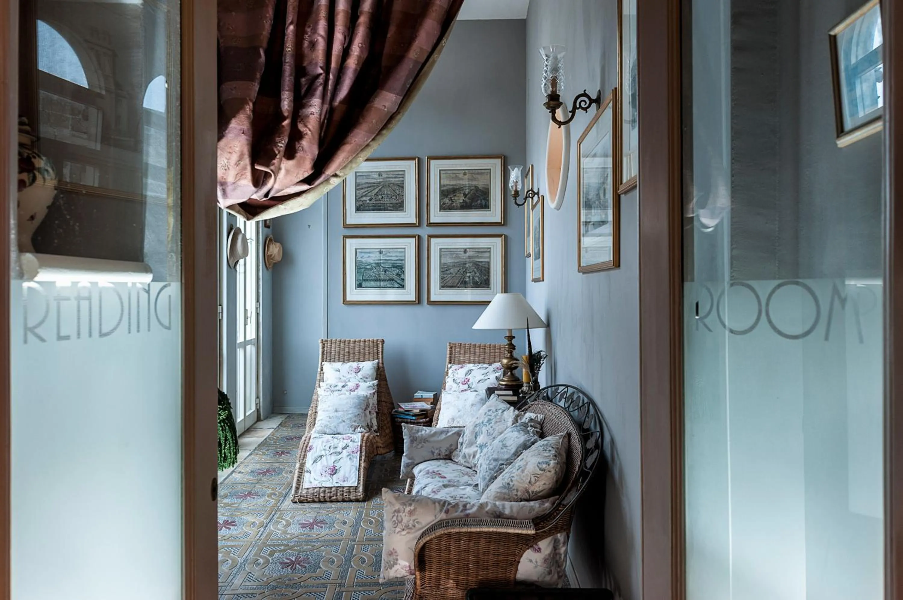 Library in Palazzo Muro Leccese Relais de Charme & Wellness