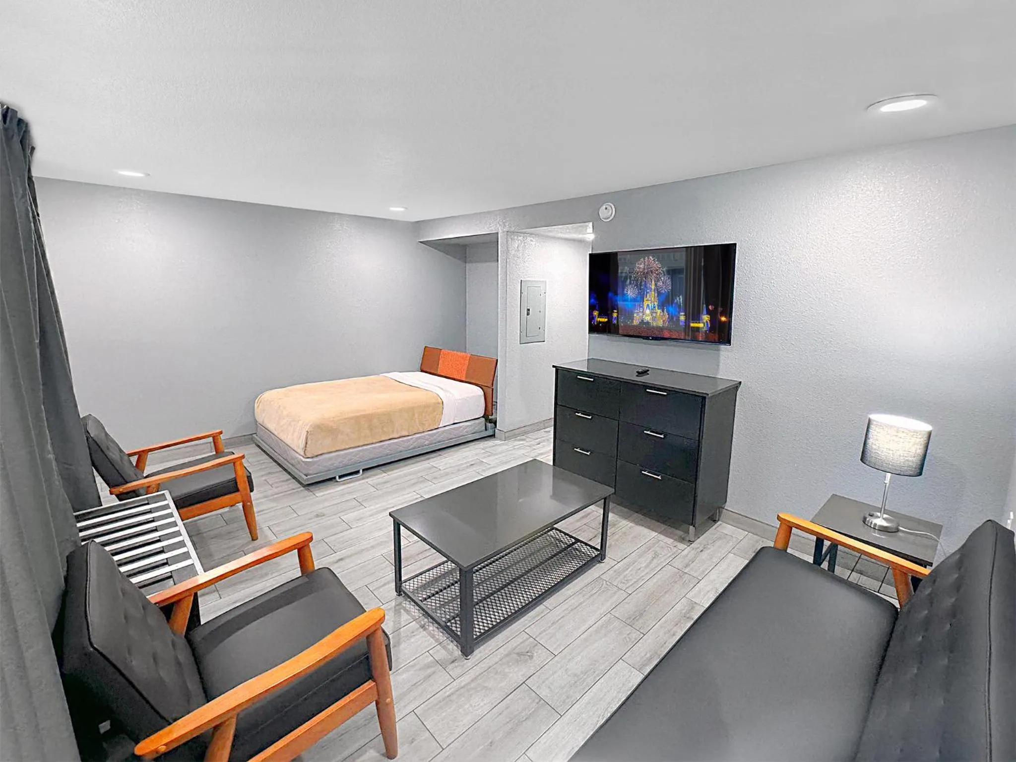 Living room, Bed in Celebration Suites