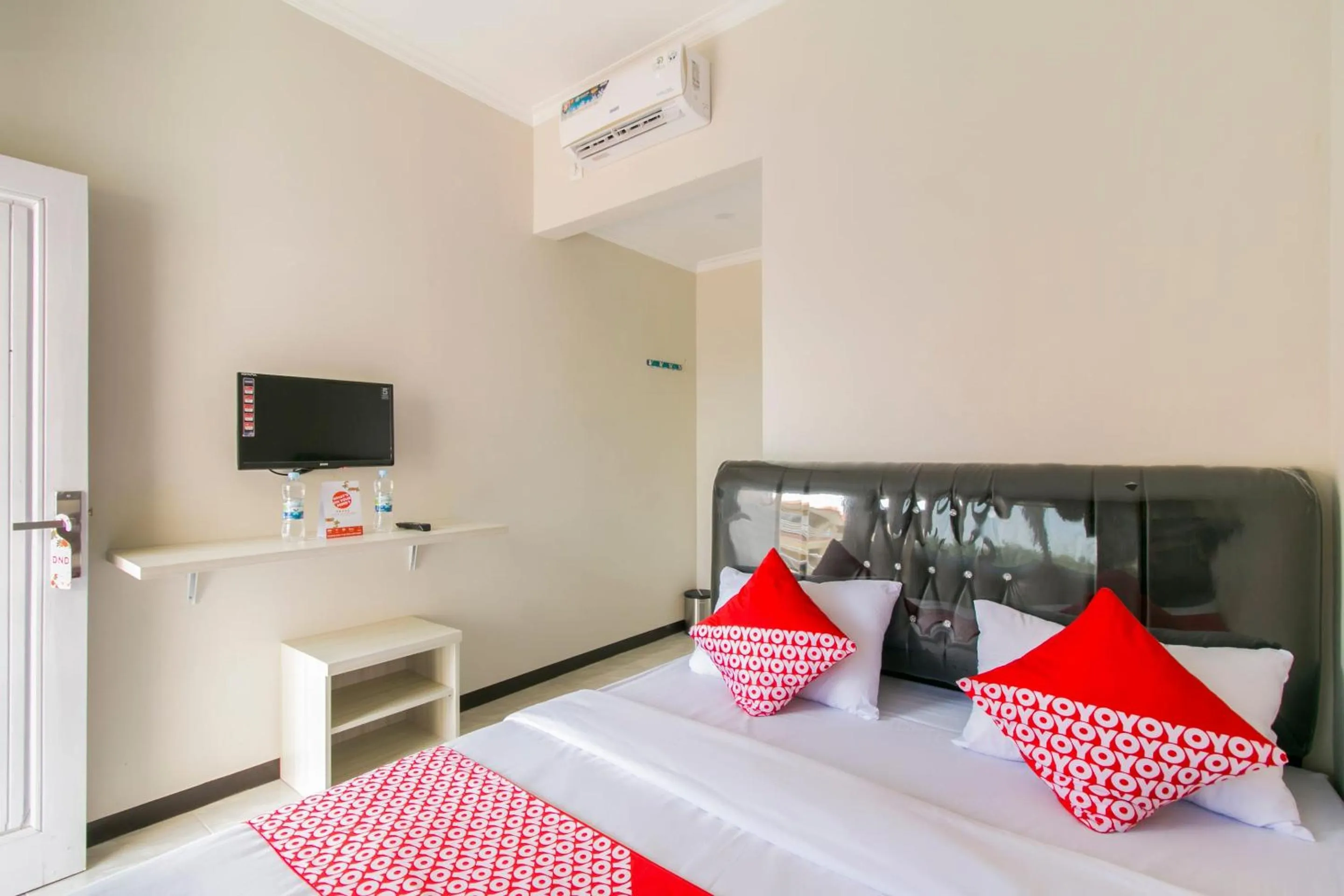 Bedroom in Hotel O Fakhira Residence