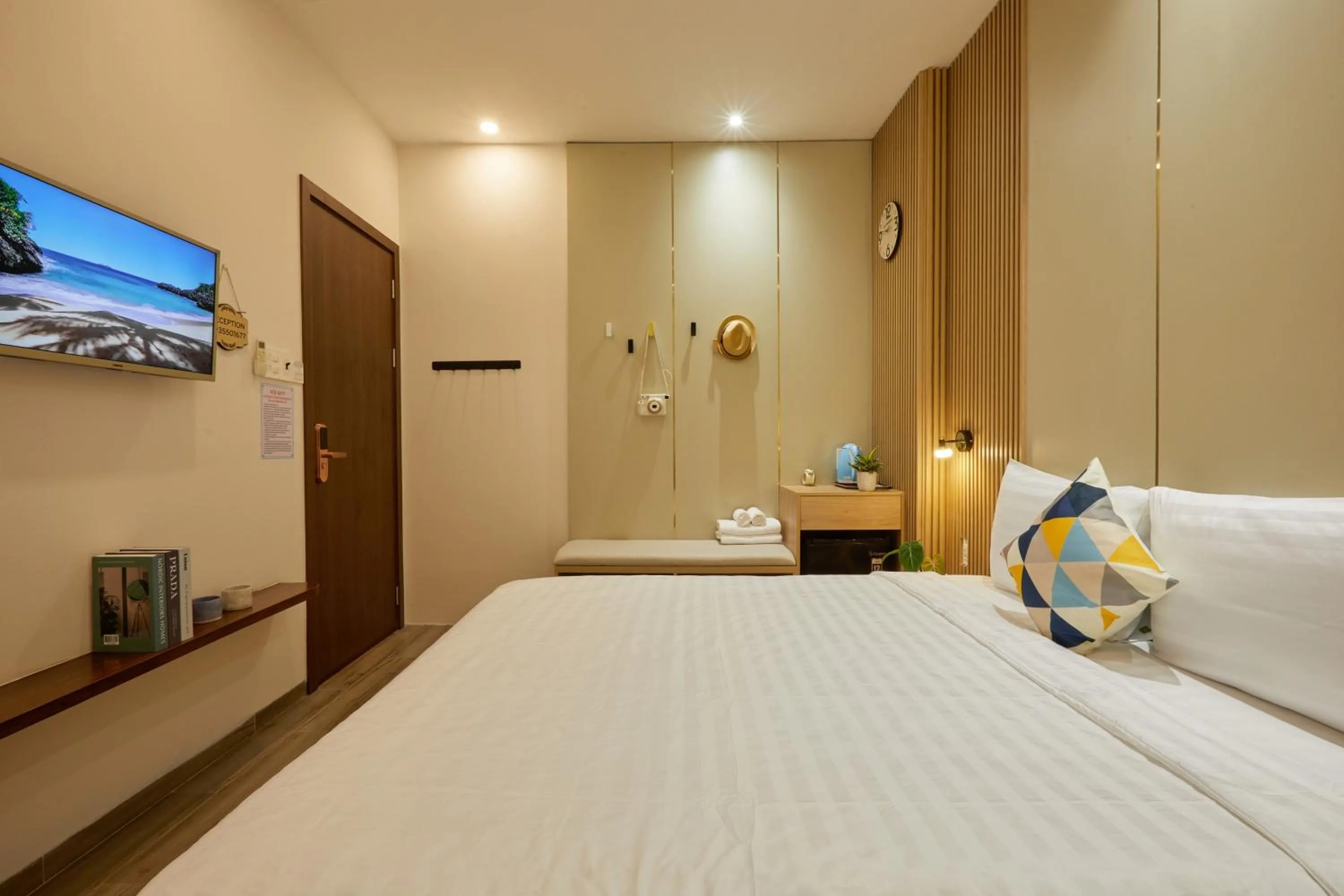 Bed in Lux Quy Nhon Homestay