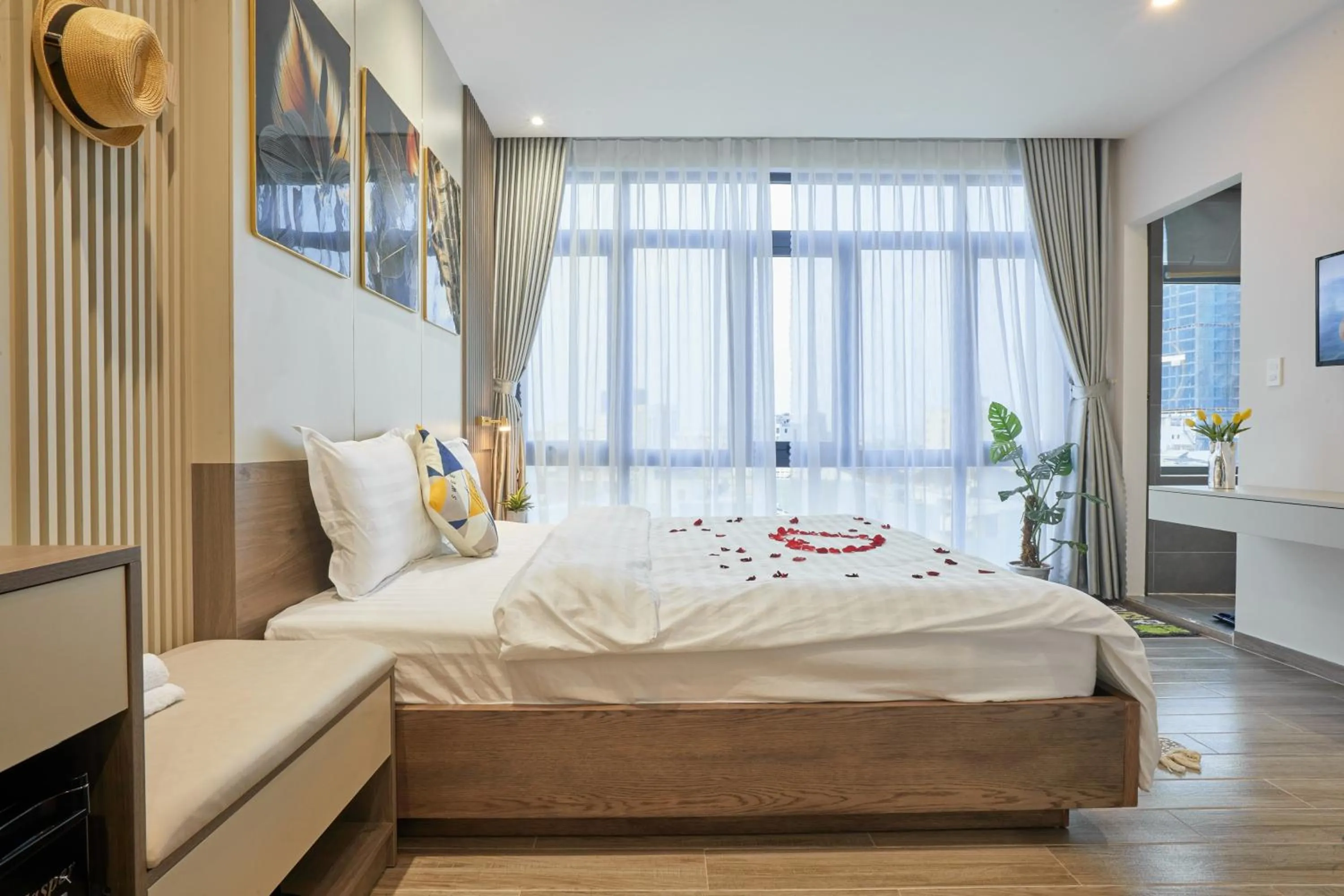 Bed in Lux Quy Nhon Homestay