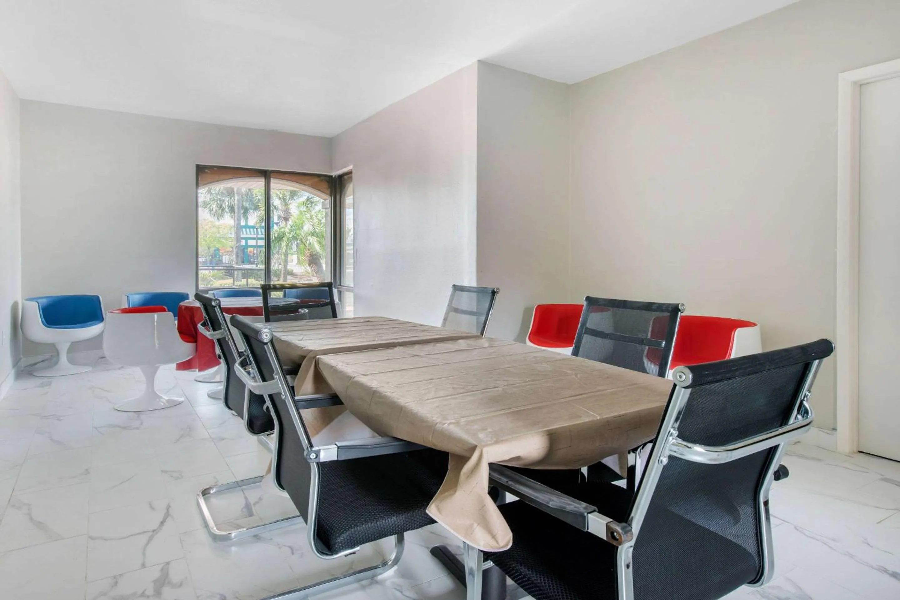 On site in Clarion Inn & Suites Kissimmee-Lake Buena Vista South