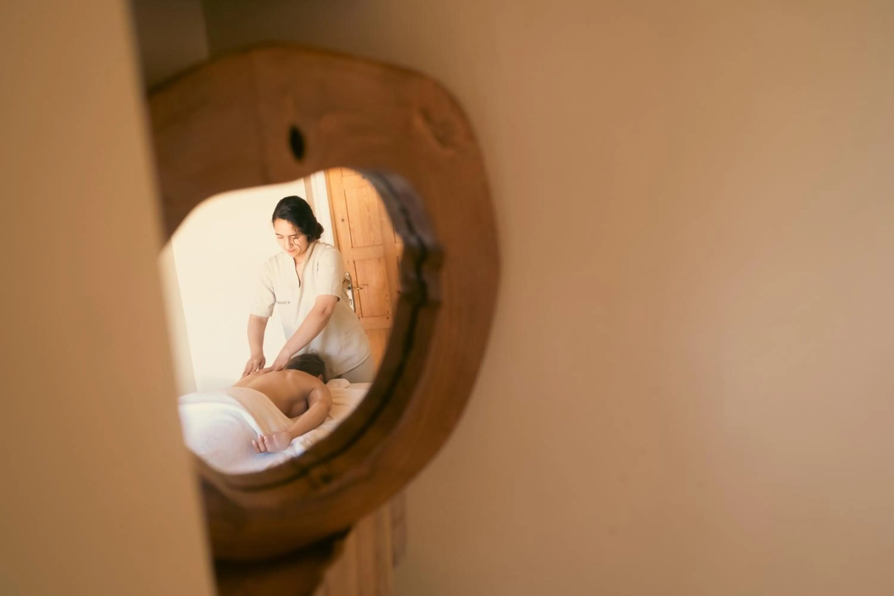 Massage in La Crique Nature & Spa