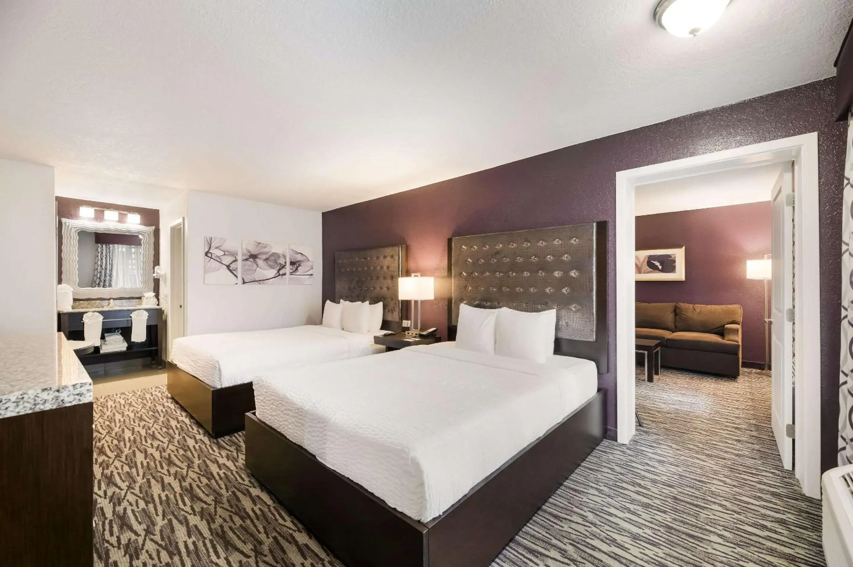 Queen Suite with Two Queen Beds & Sofa Bed (No Resort Fee) in Clarion Inn & Suites Across From Universal Orlando Resort Queen Suite with Two Queen Beds & Sofa Bed (No Resort Fee) in Clarion Inn & Suites Across From Universal Orlando Resort