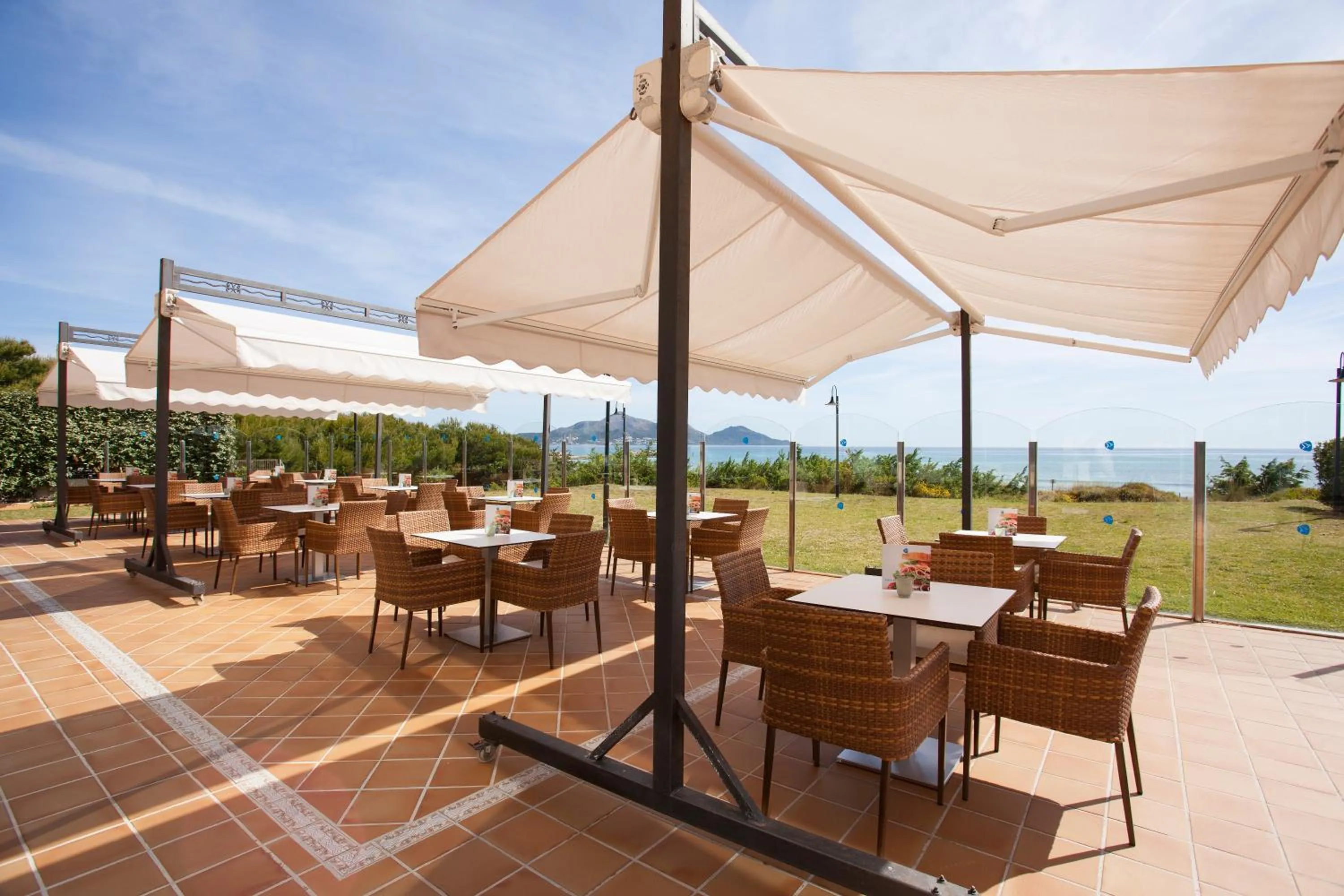 Lounge or bar in Grupotel Natura Playa