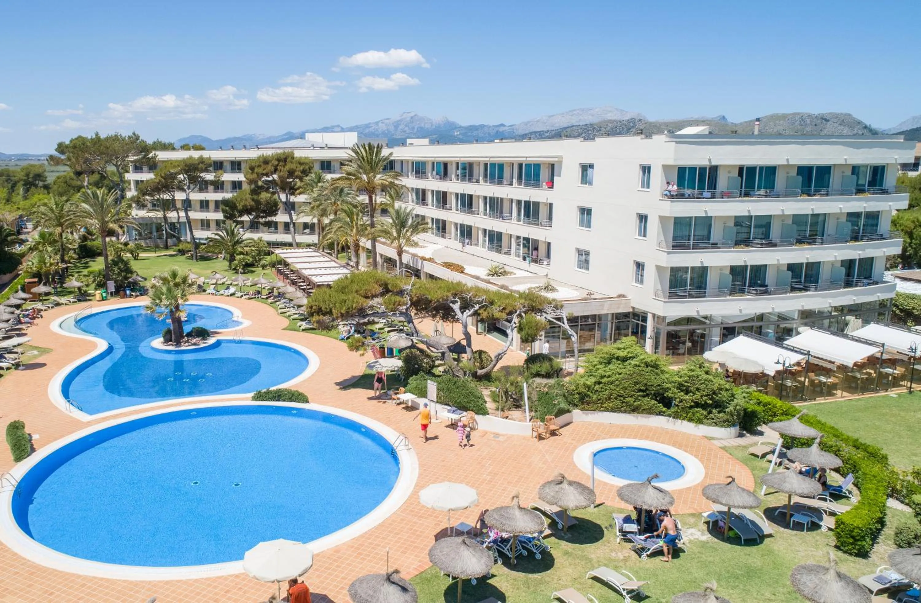 Swimming pool in Grupotel Natura Playa