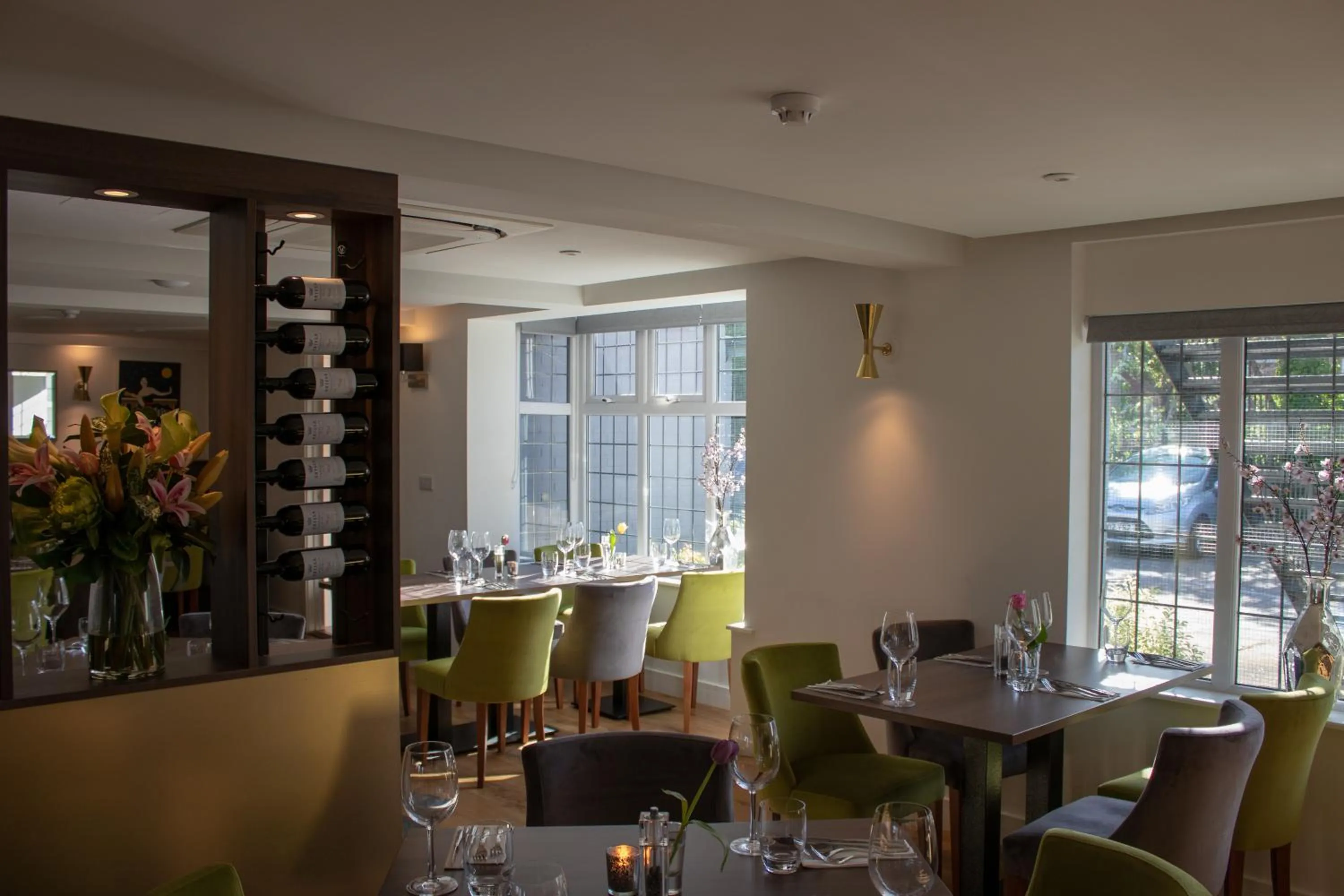 Restaurant/places to eat in Fino Rooms