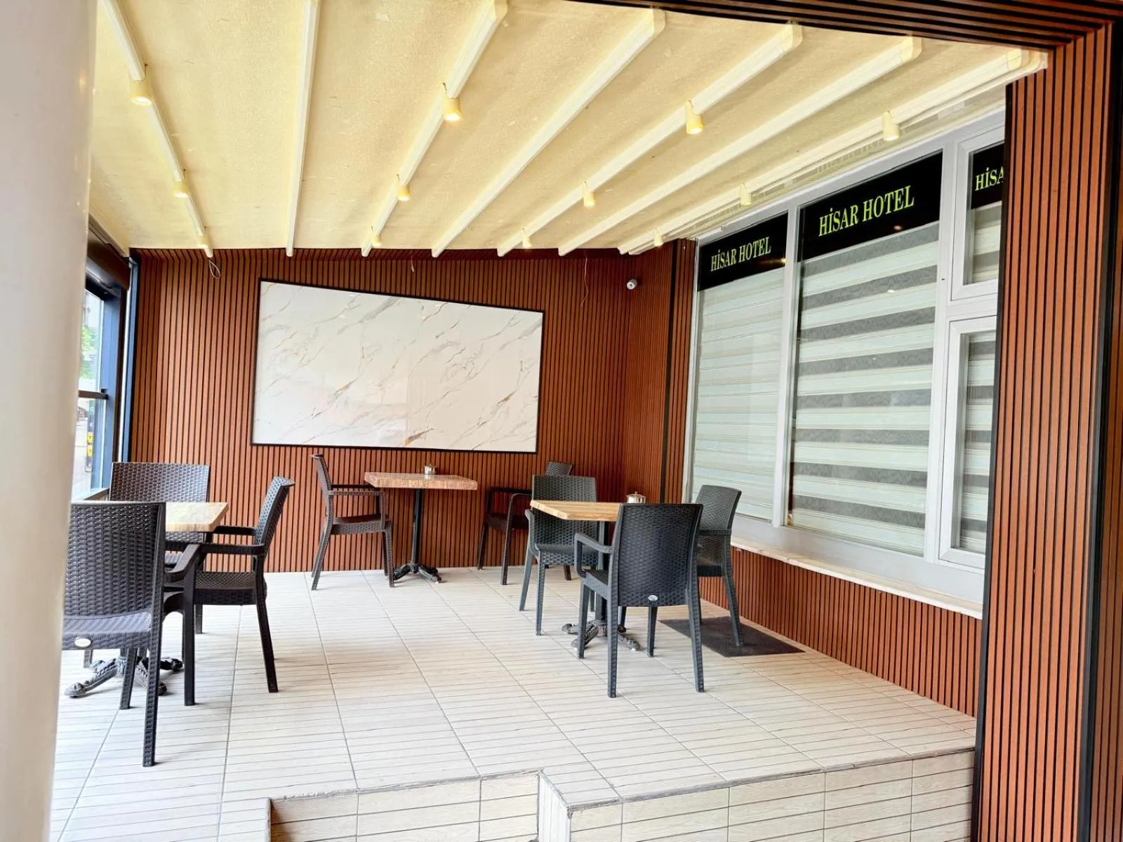 Restaurant/places to eat in HİSAR HOTEL