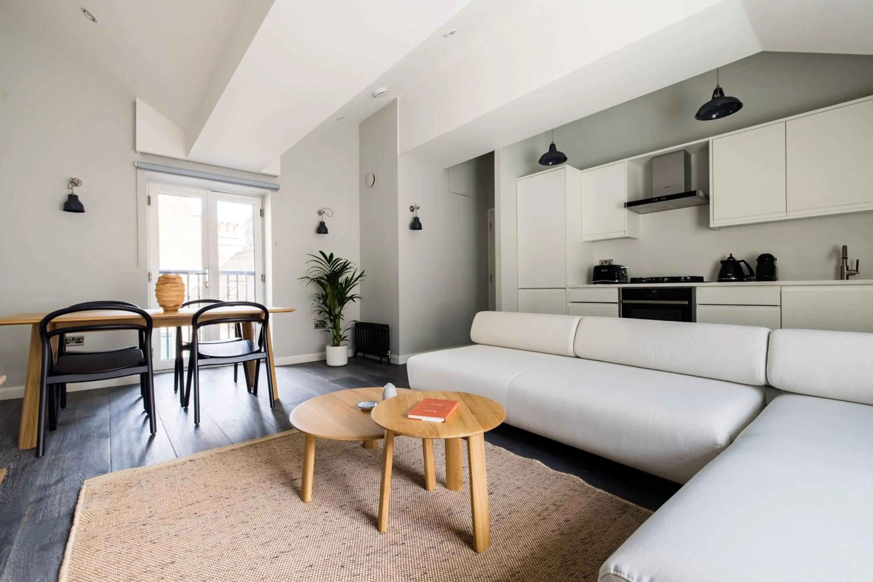 Hausd - Leicester Square