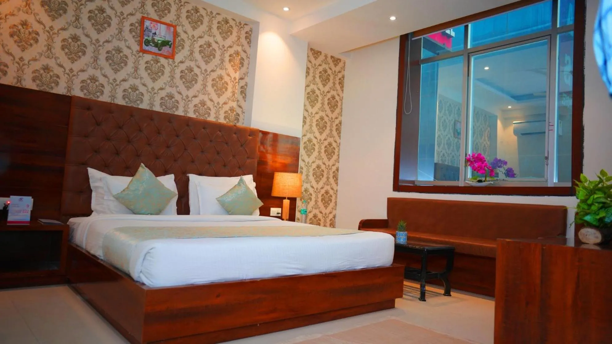 Bed in The Vegas By De Pavilion, Delhi Airport