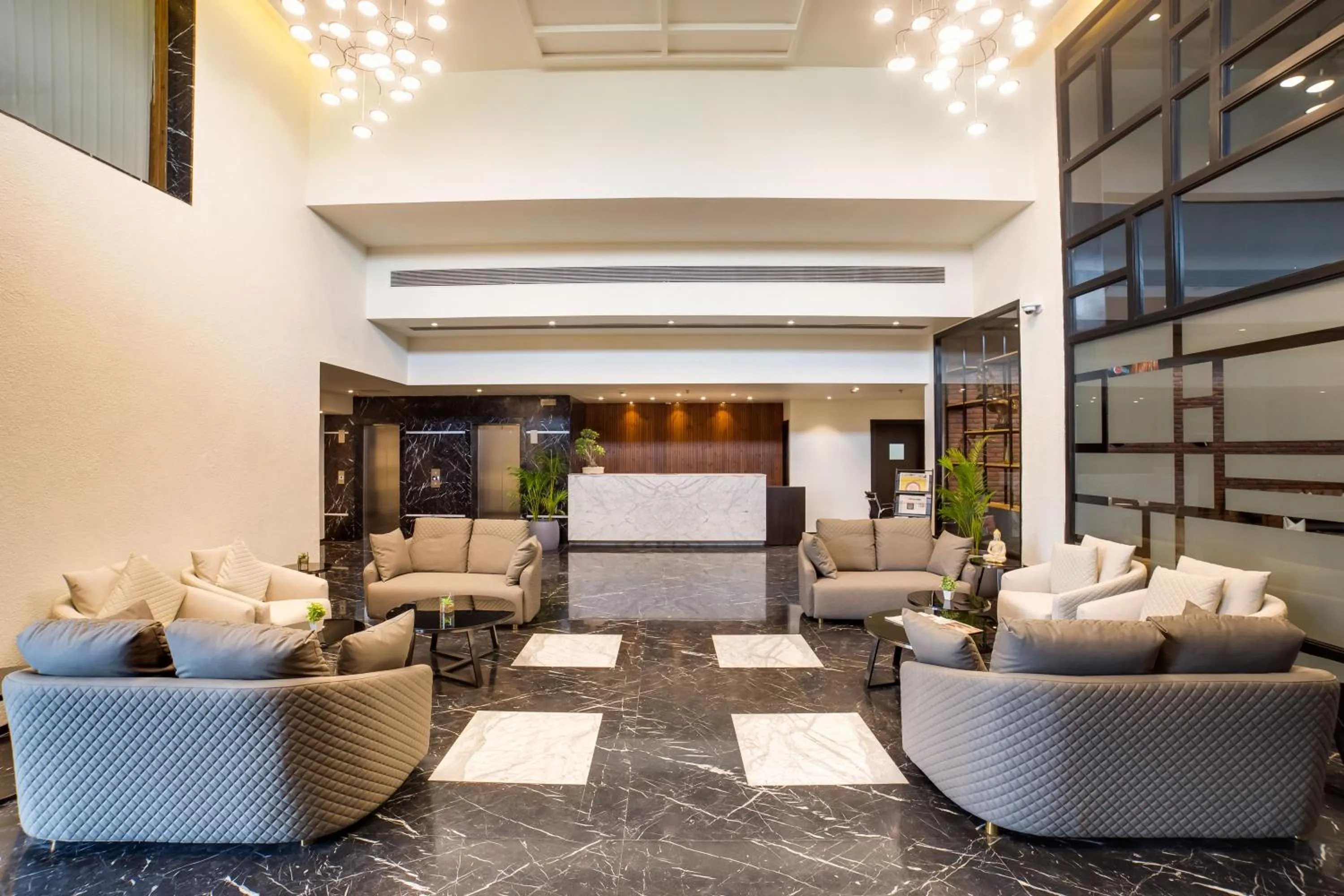 Lobby or reception in The Fern Residency Bhopal