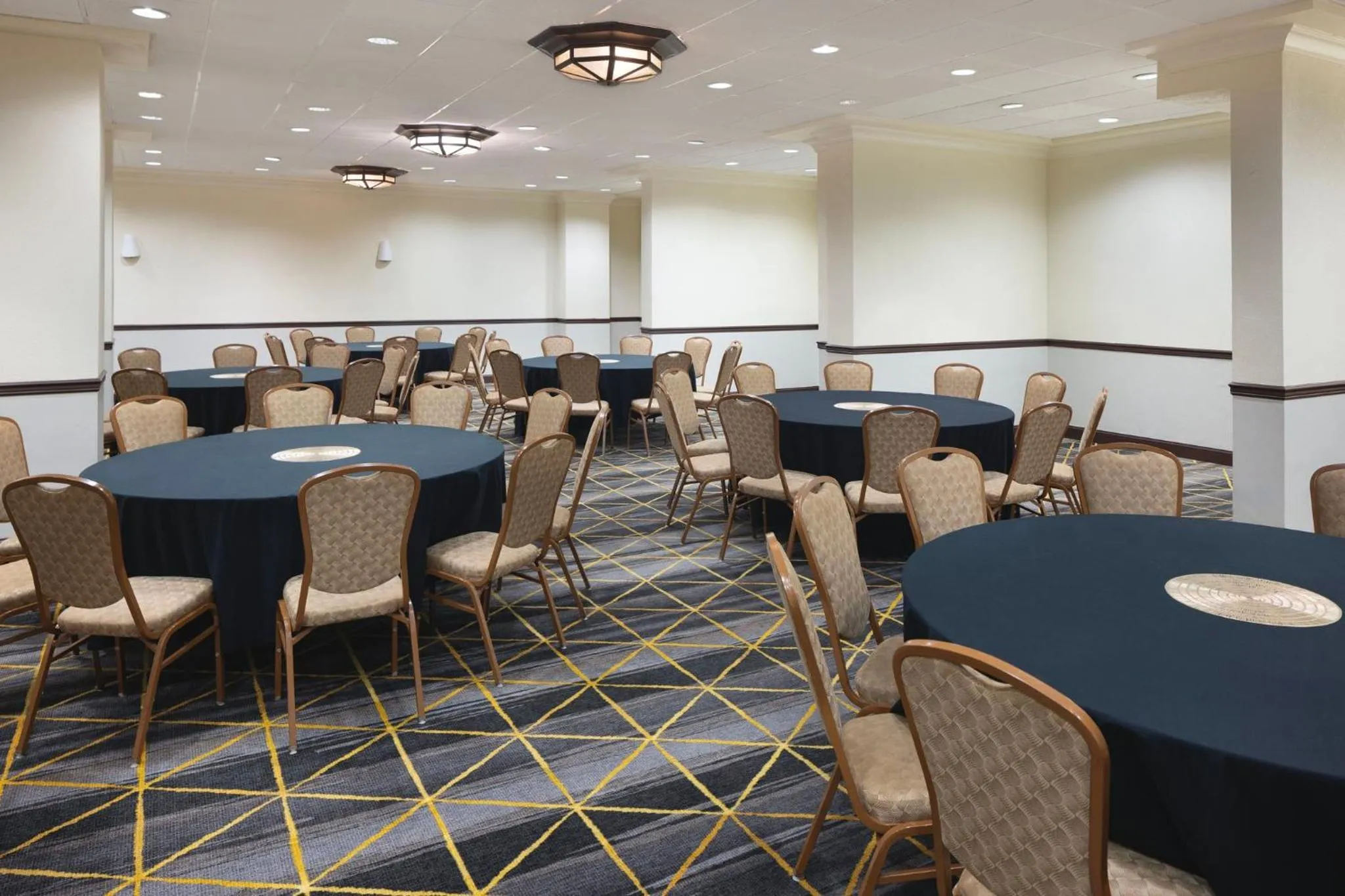 Meeting/conference room in Holiday Inn & Suites Orlando SW - Celebration Area by IHG