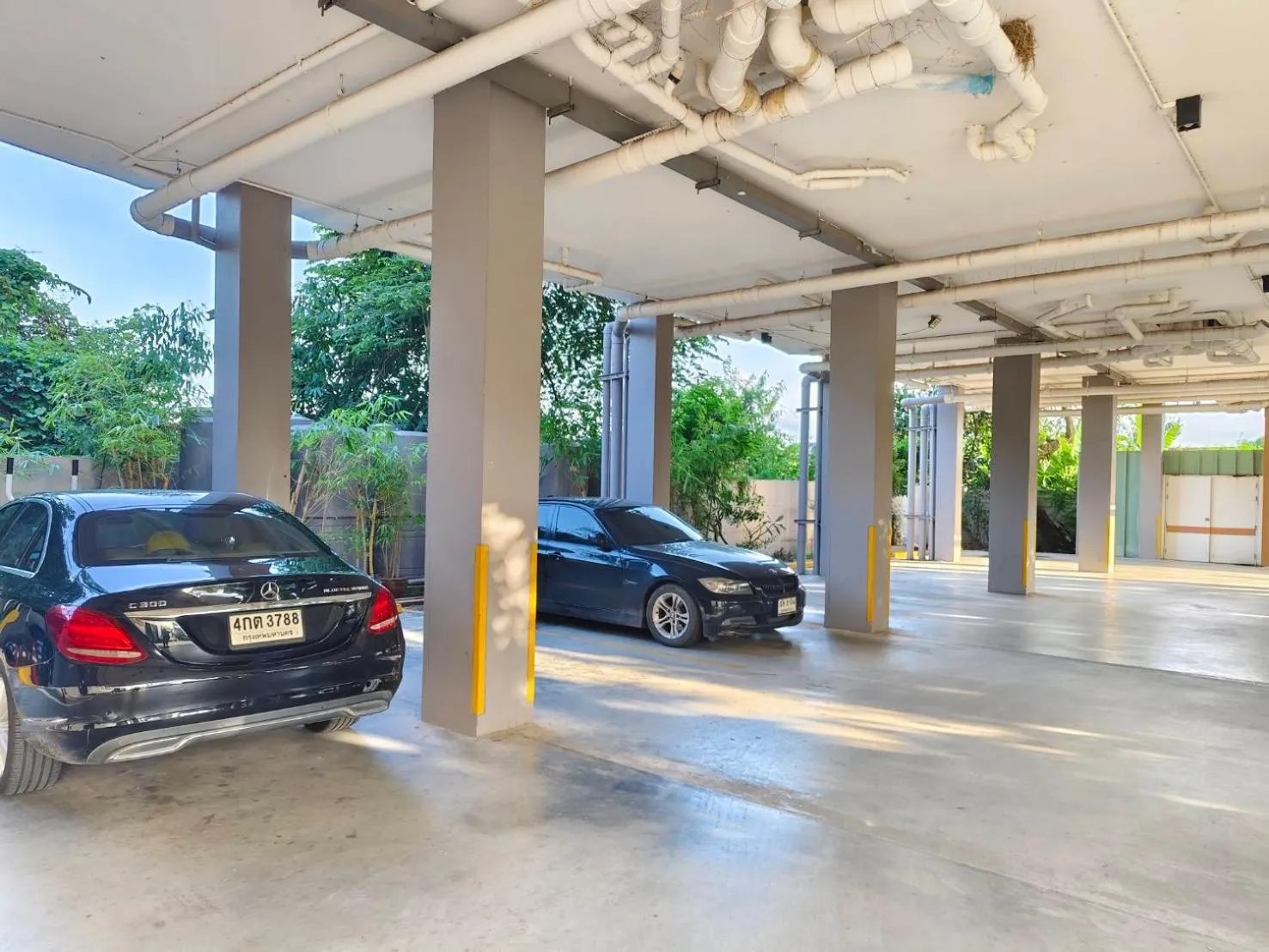 Parking in Casa Coco Hotel