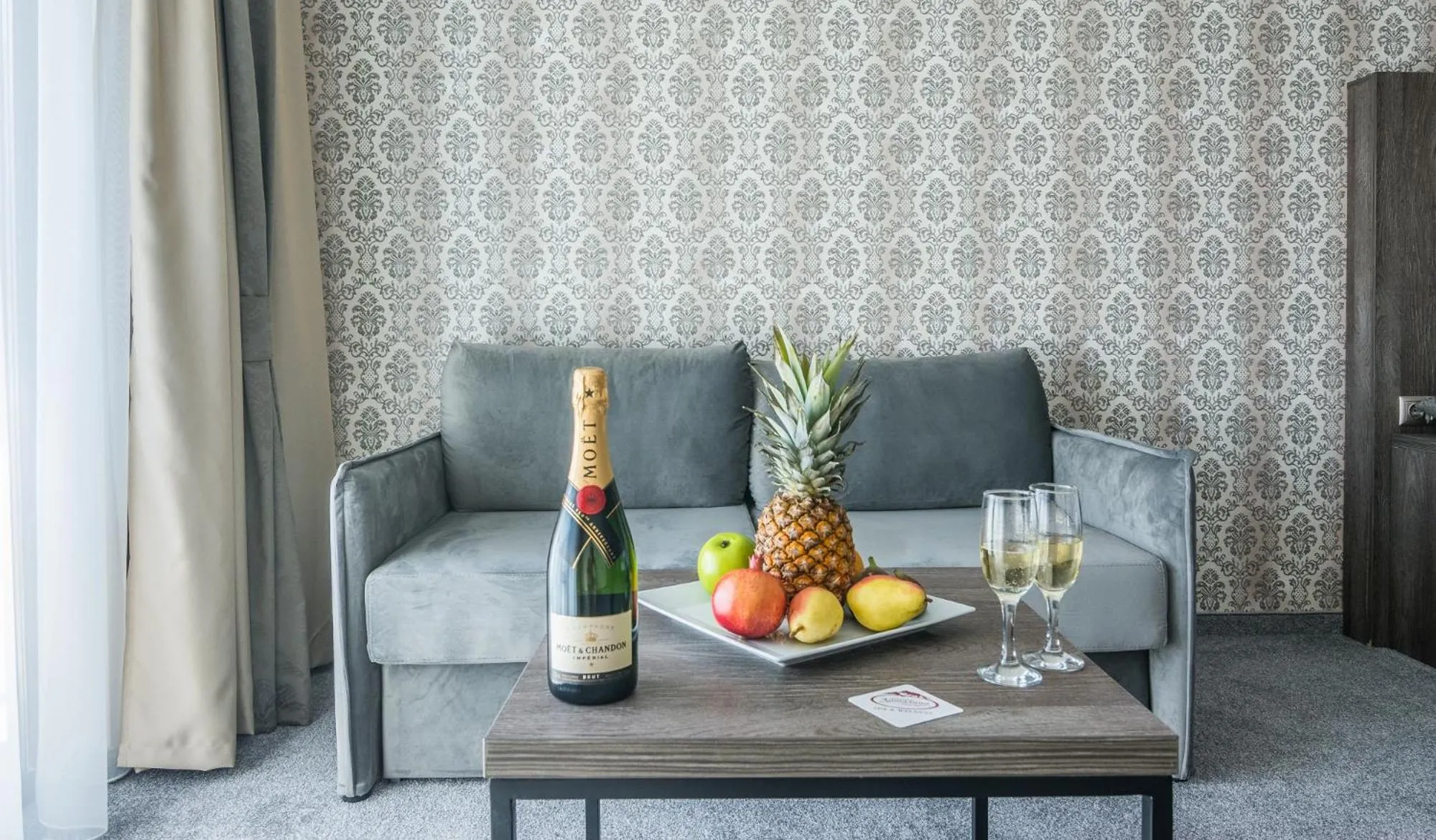 Seating area in Katalina SPA Resort