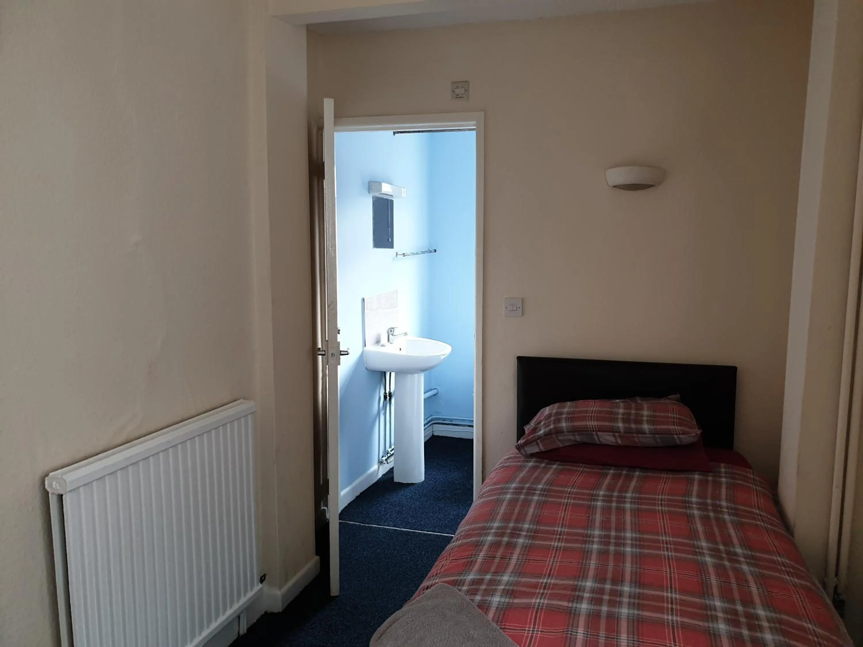 Bed in Tower House Hotel