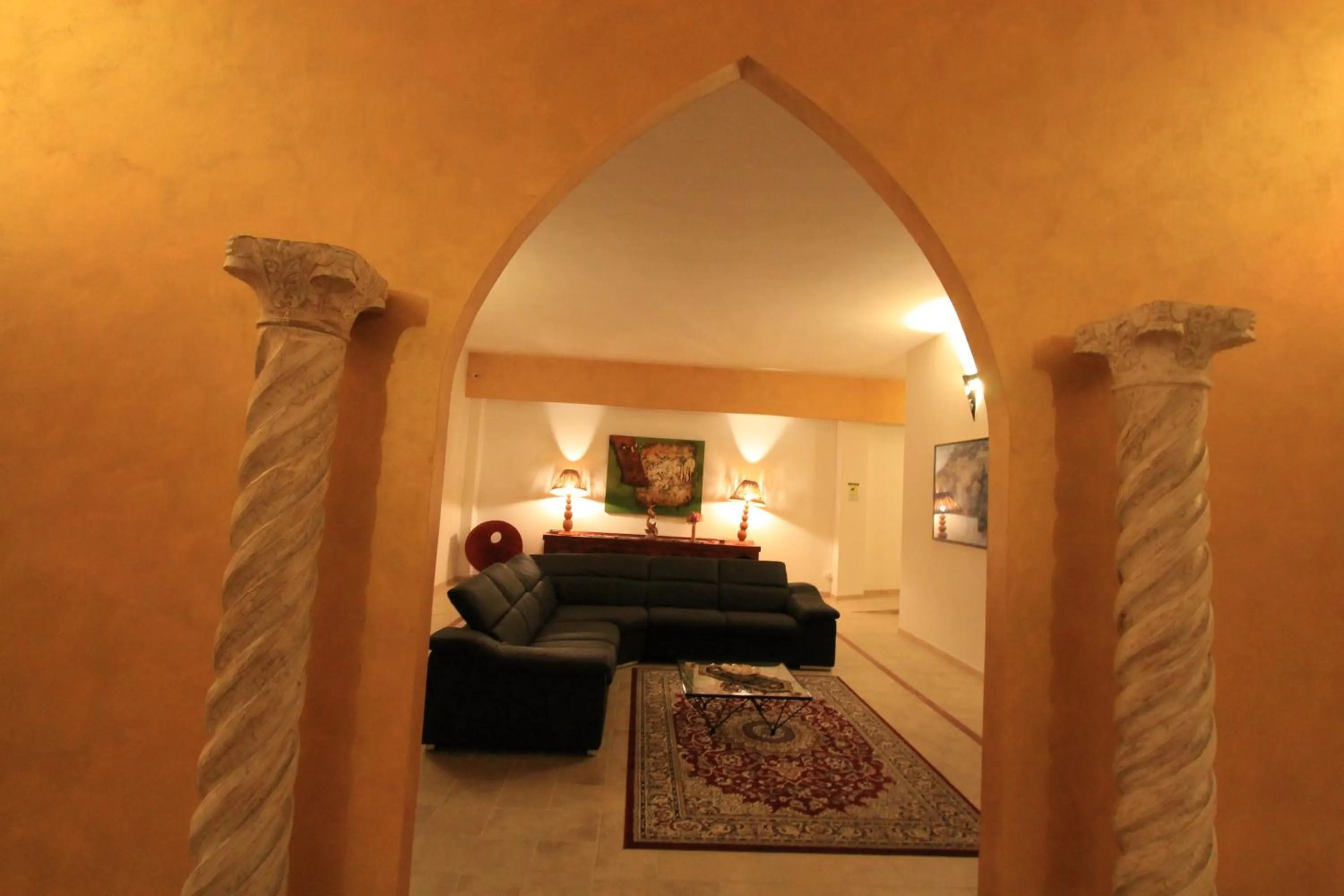 TV and multimedia in Salenthouse