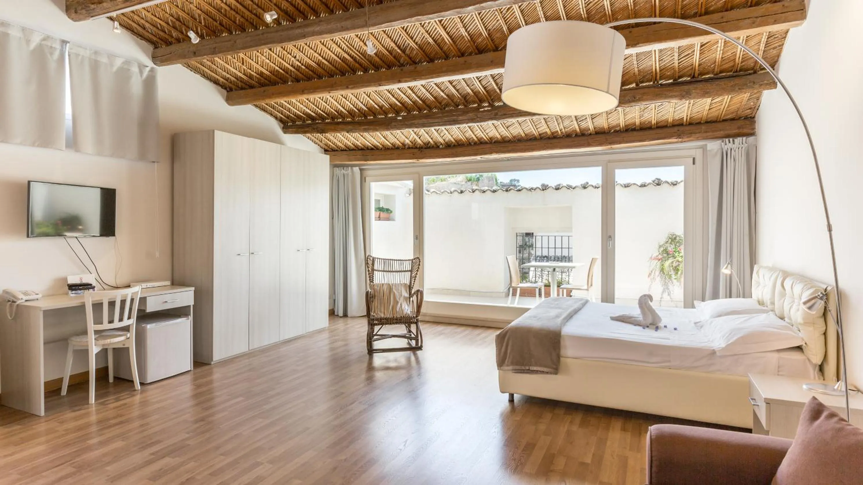 Bedroom, Bed in Scicli Albergo Diffuso