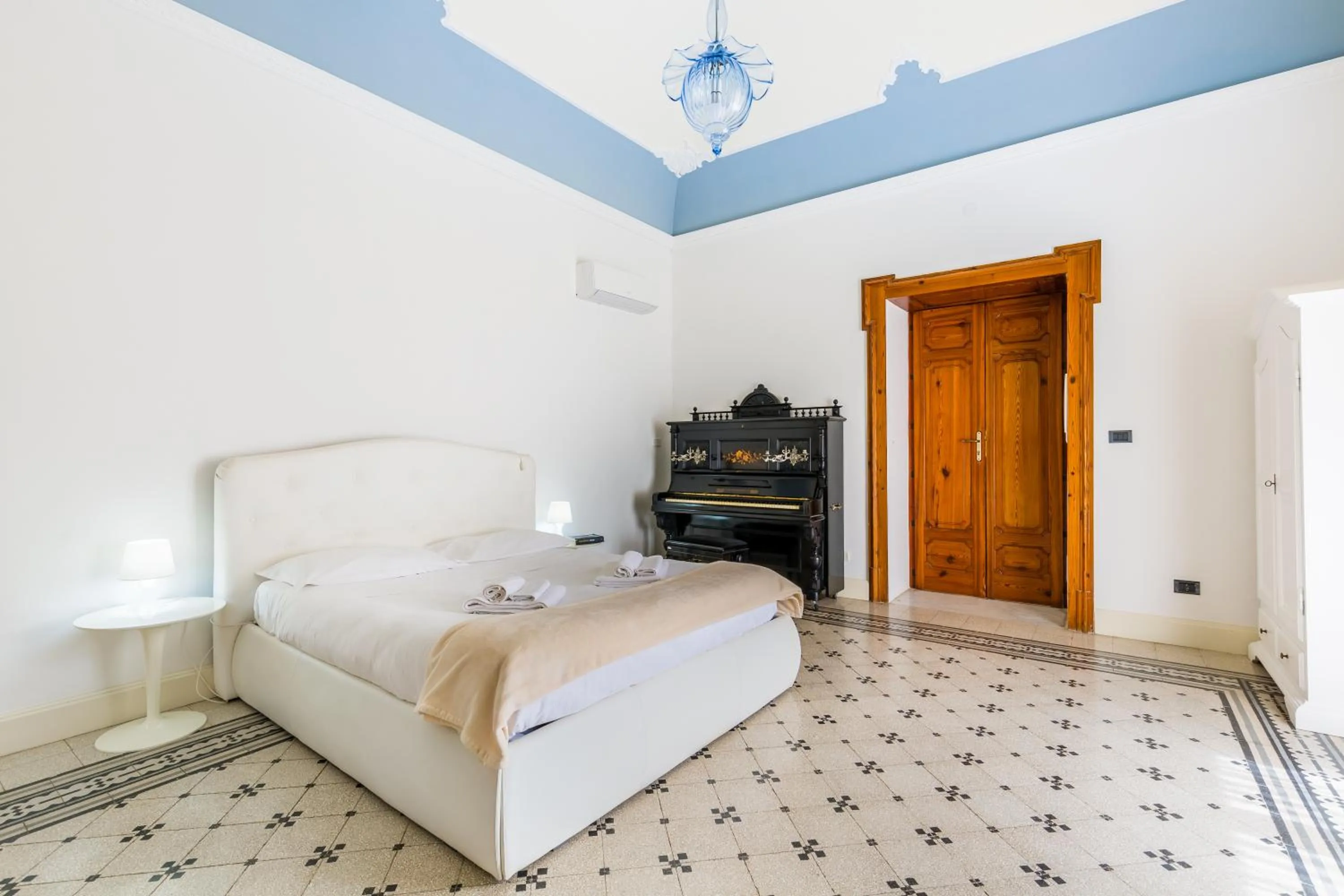 Bedroom, Bed in Scicli Albergo Diffuso