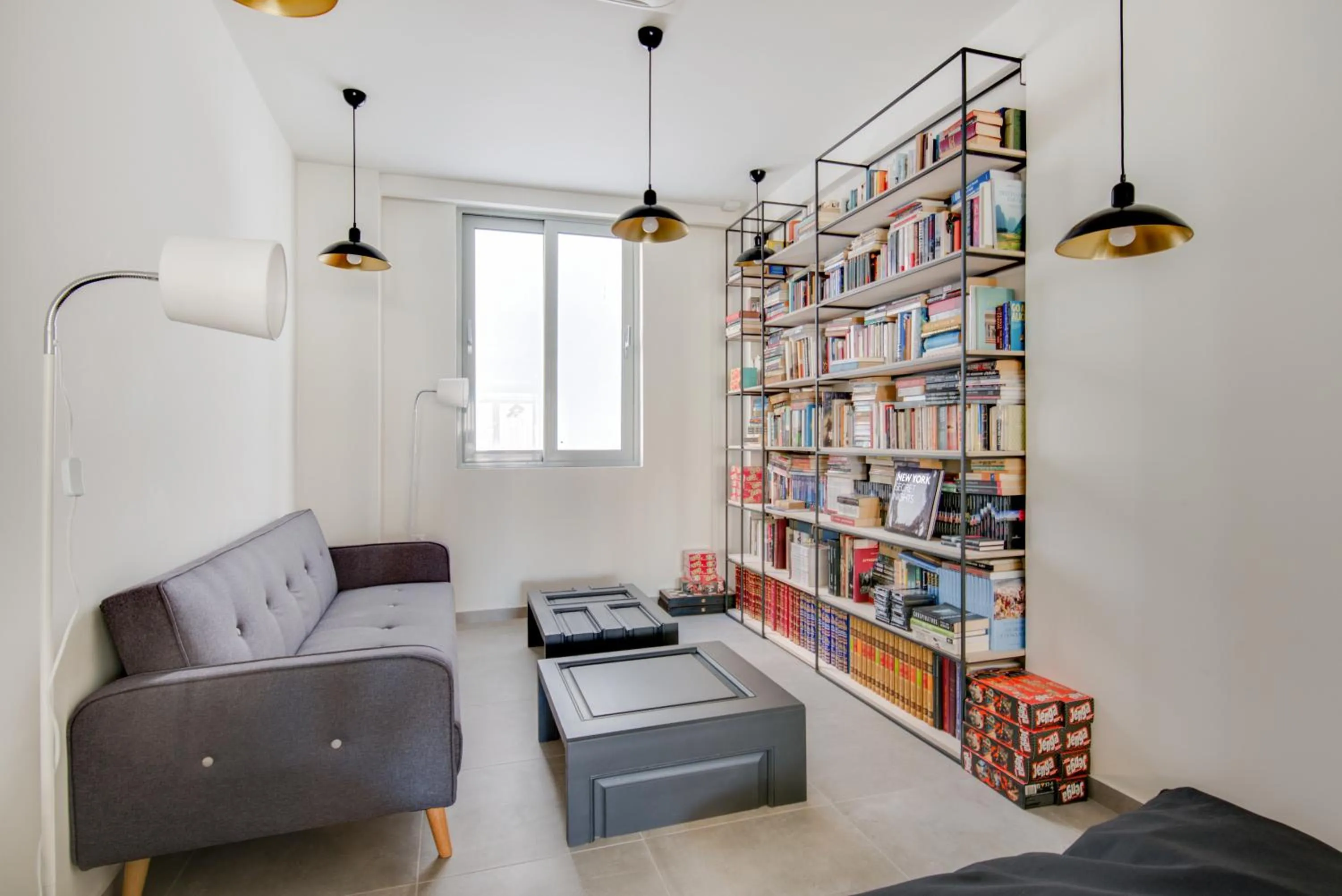 Library in Selina Athens Theatrou