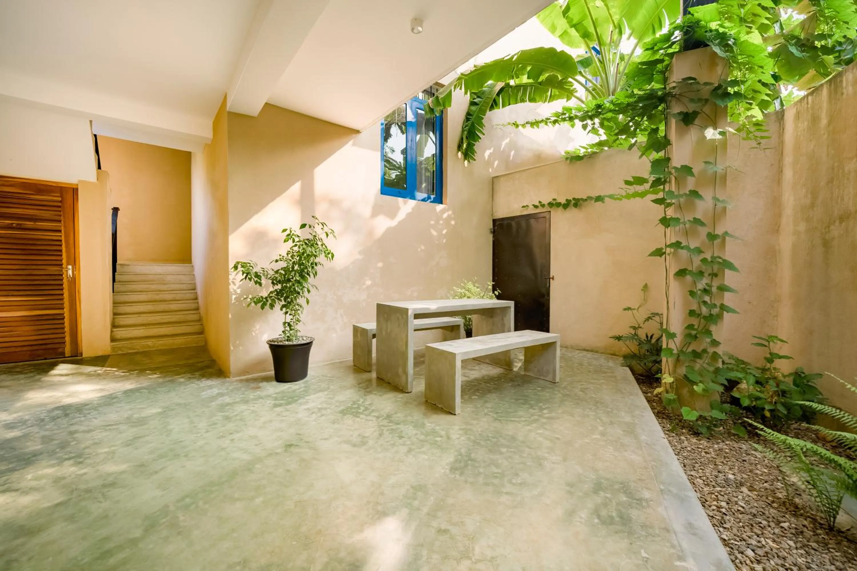 Seating area in Urchin Unawatuna