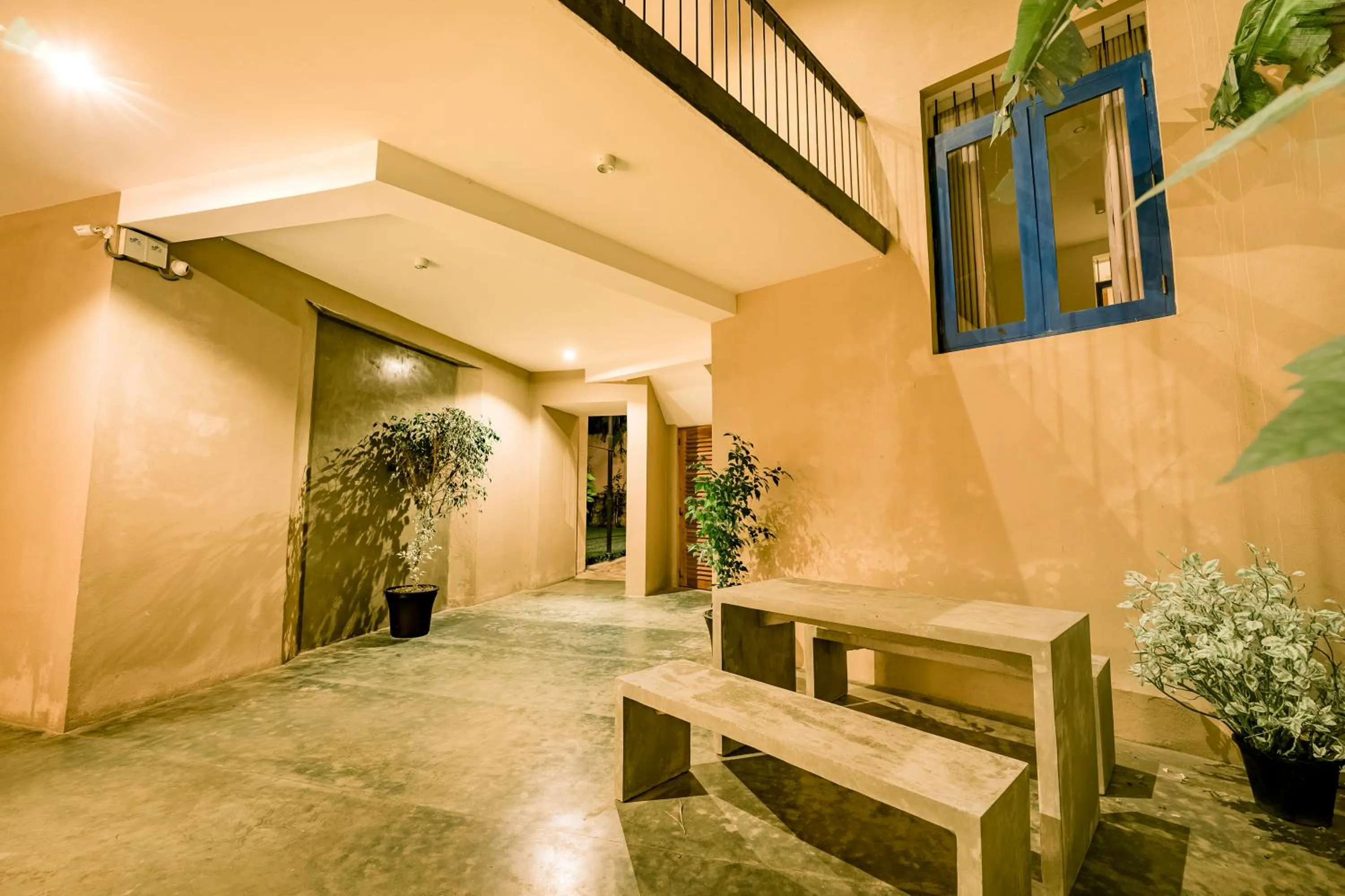 Night in Urchin Unawatuna