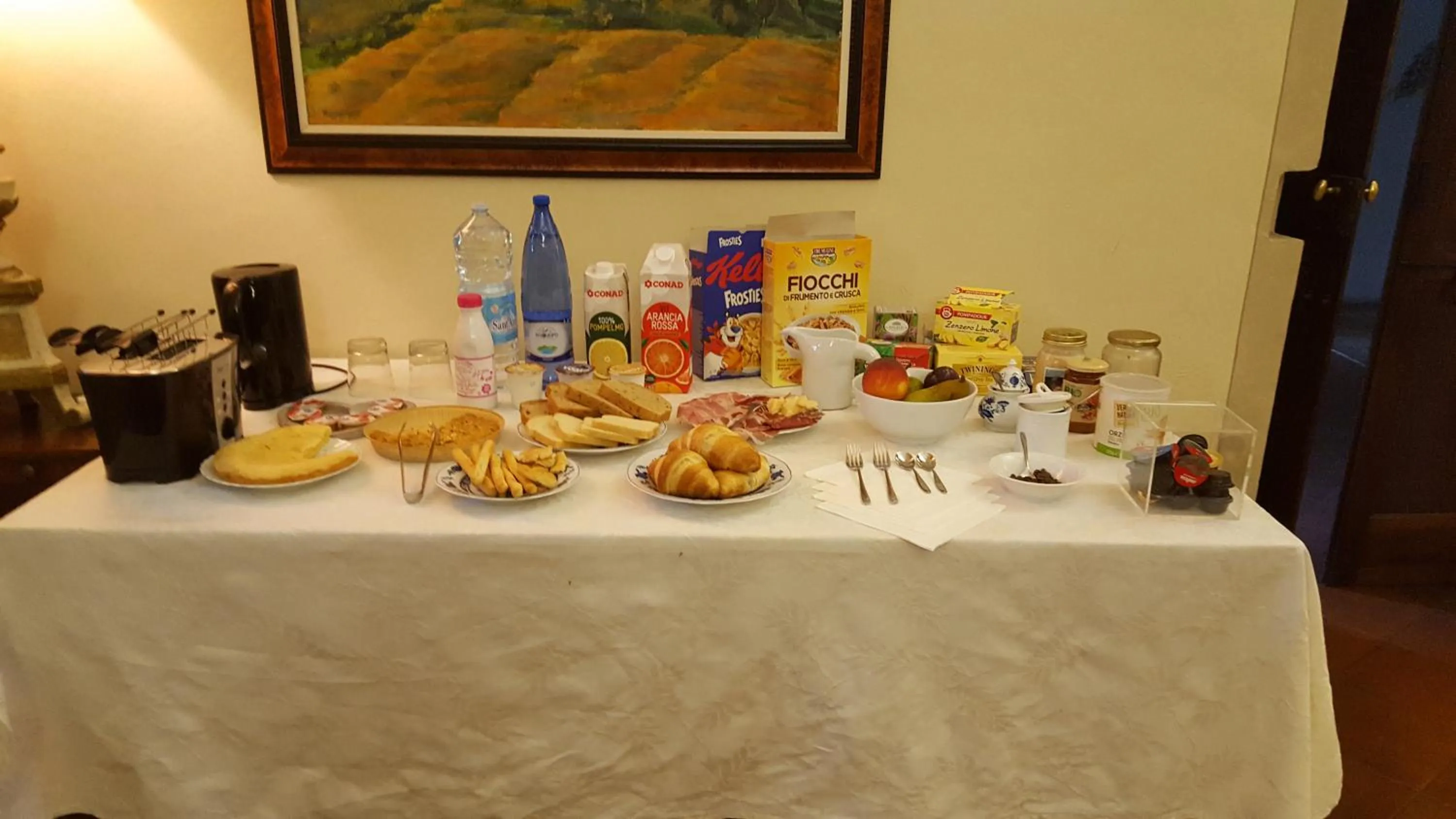 Breakfast in Villa Ghia Appartamento