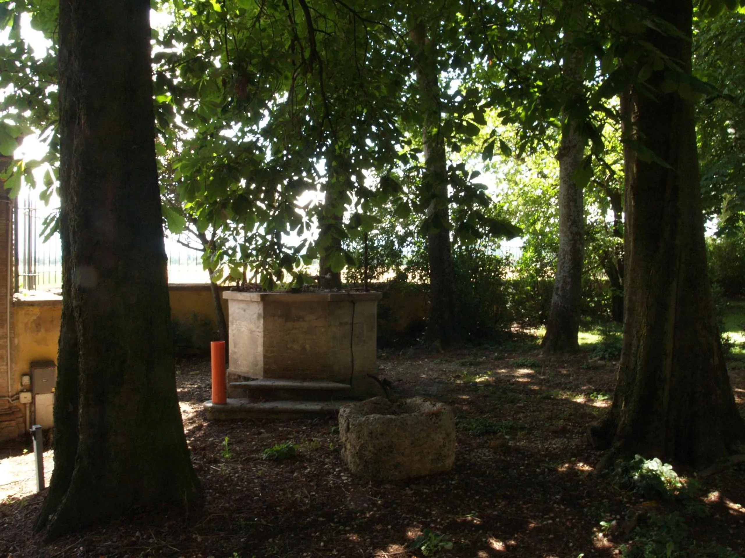 Garden view in Villa Ghia Appartamento