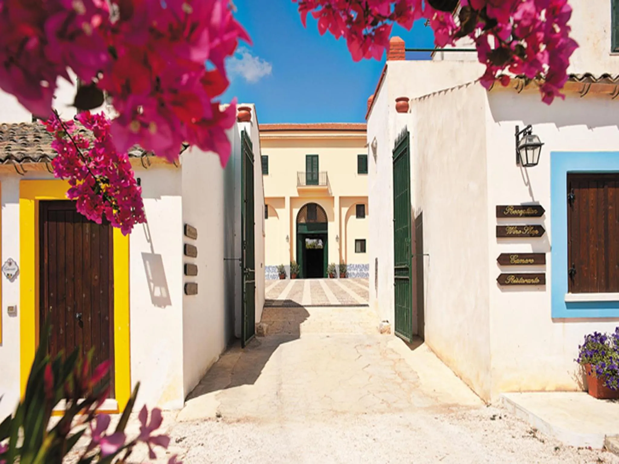 Facade/entrance in Agriturismo Sirignano Wine Resort