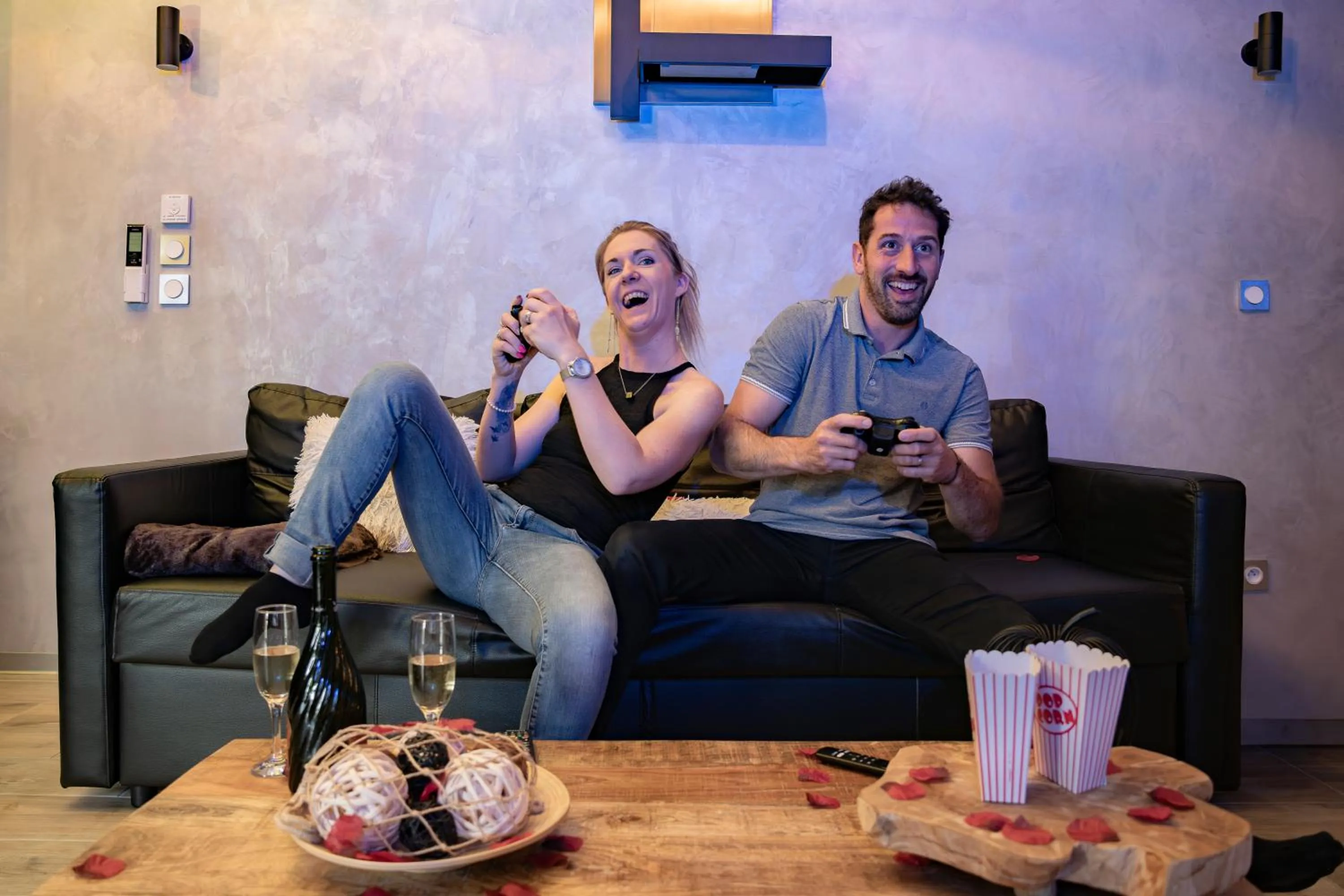 TV and multimedia in Gite & Spa Privatif Glam'88 - Vosges