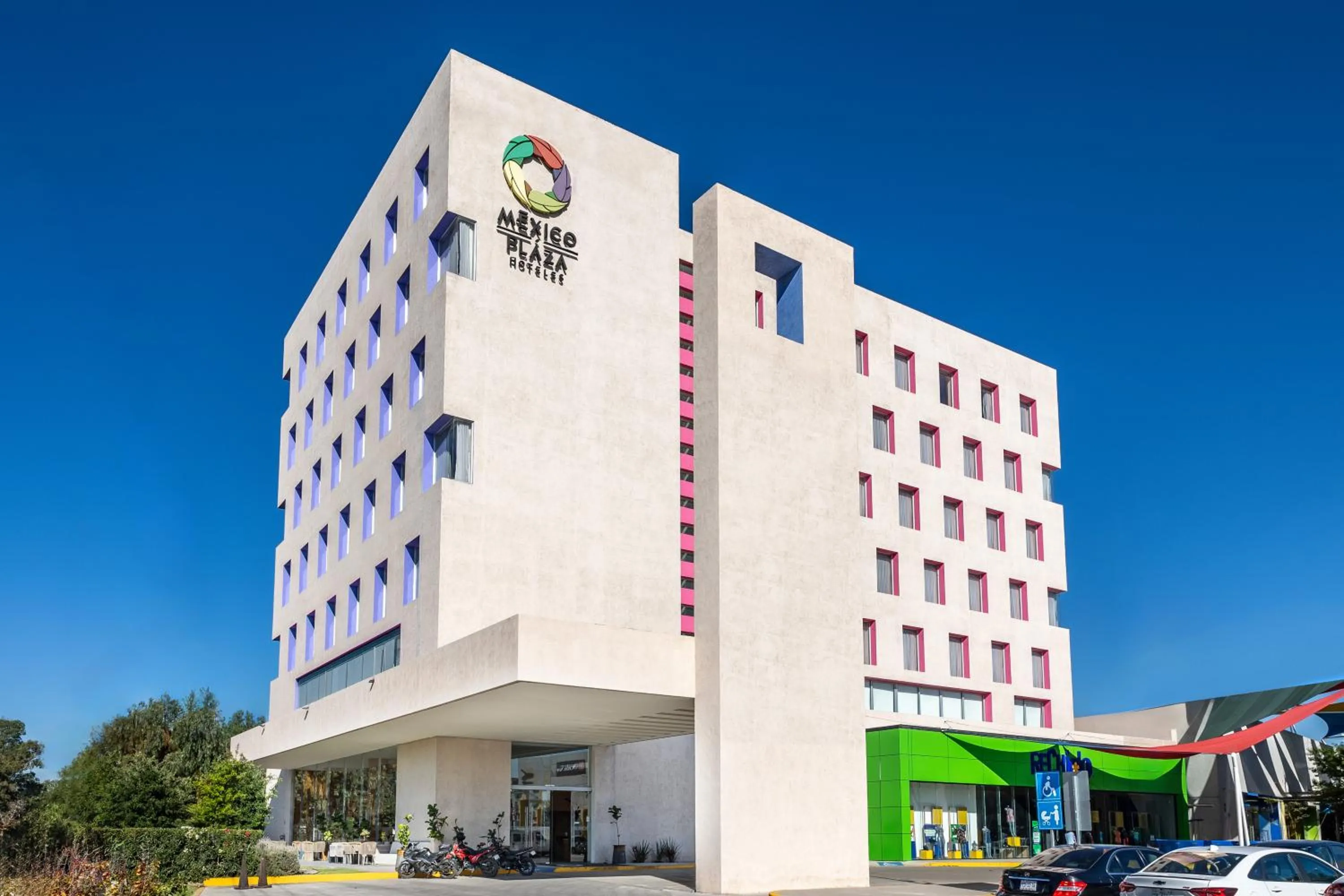 Facade/entrance in Hotel México Plaza Querétaro