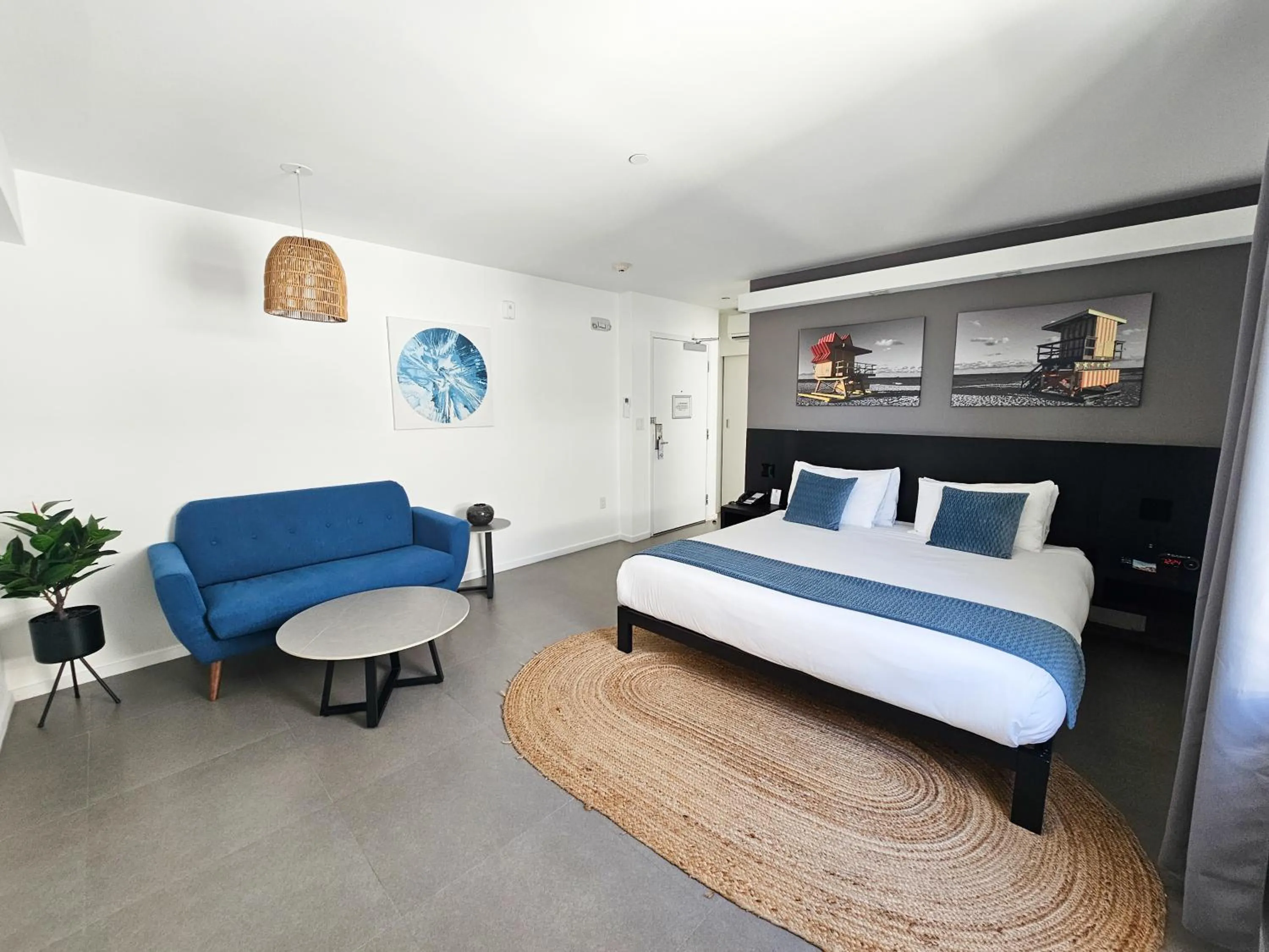 Bedroom, Bed in MB Hotel, Trademark Collection by Wyndham