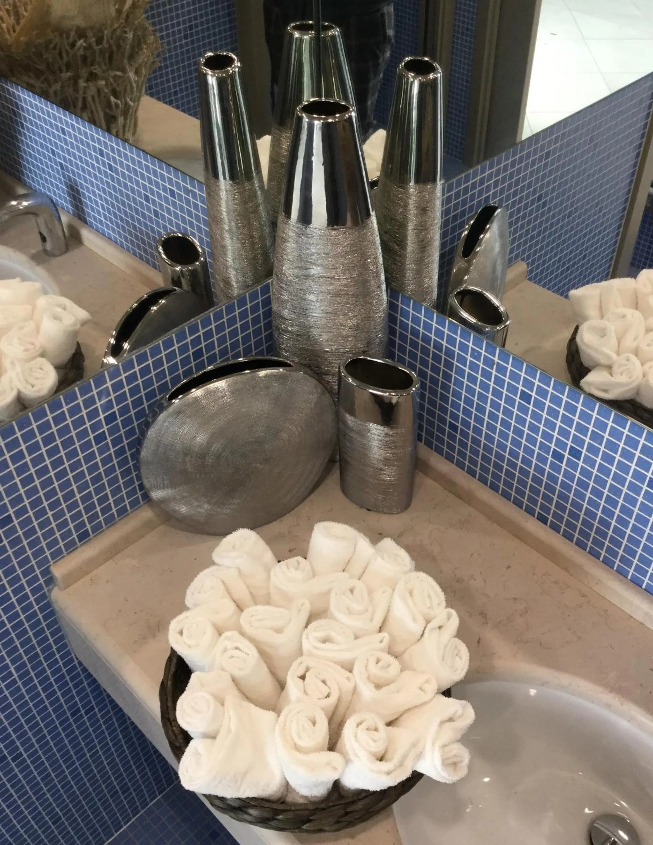 Bathroom in Nero D'Avorio Aparthotel & SPA