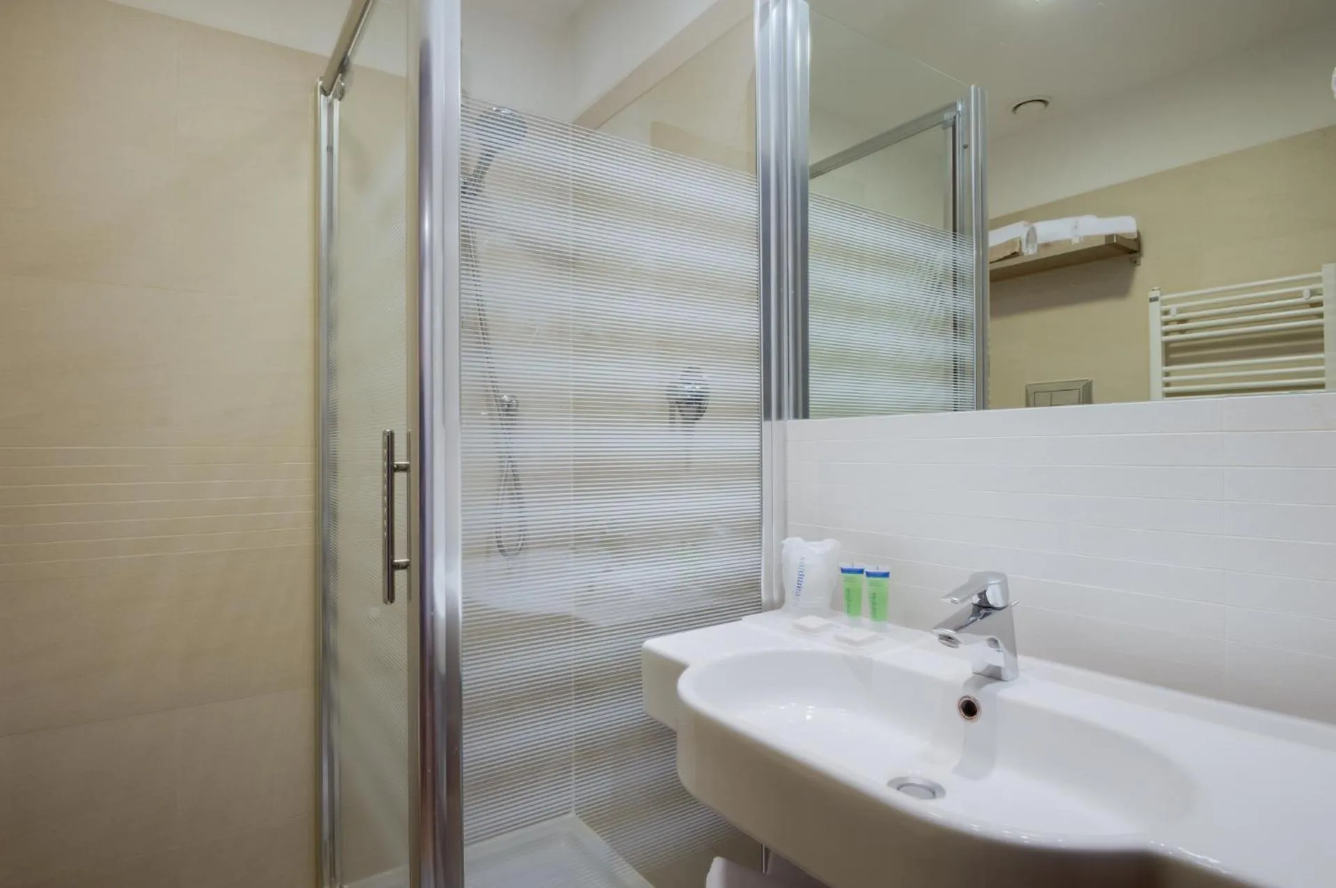 Bathroom in Camplus Bononia Casa per Ferie