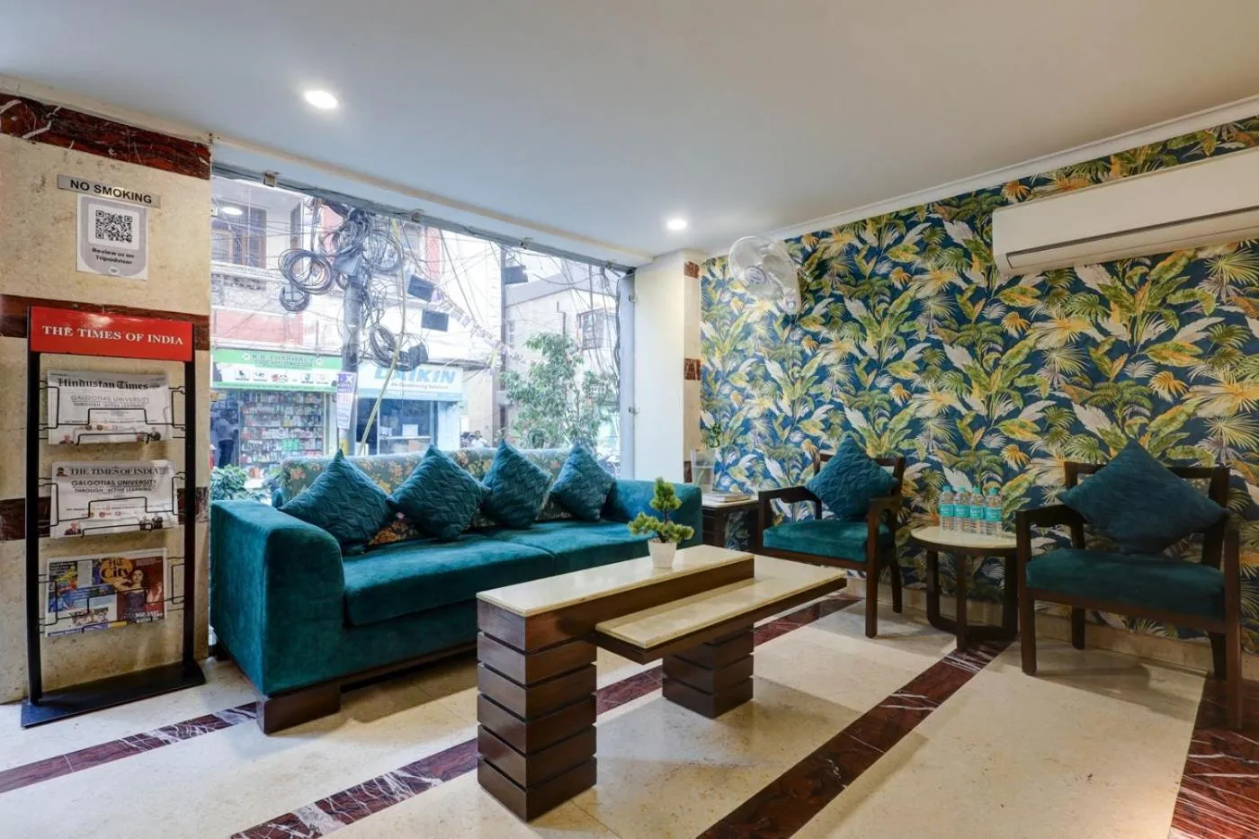 Lobby or reception in The Pearl- A Royal Residency