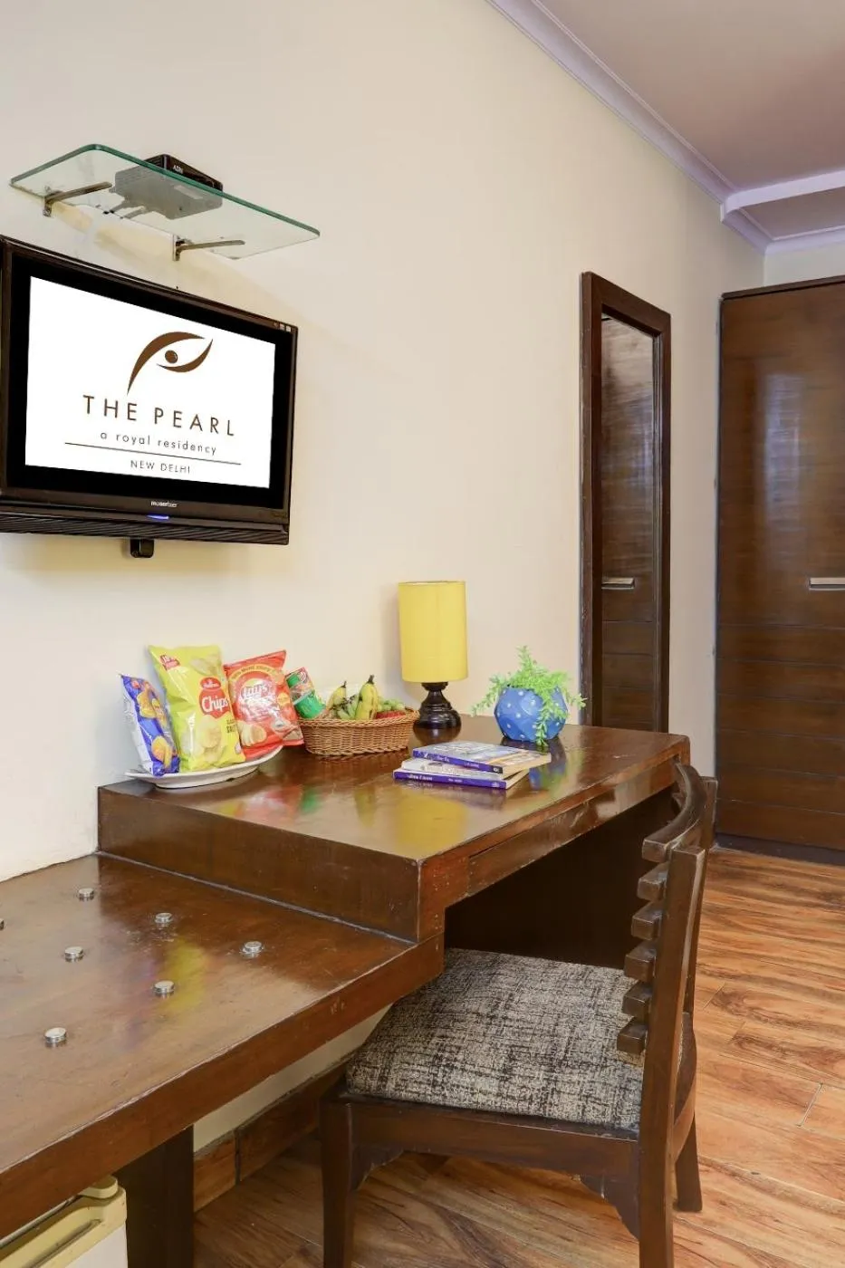 Bedroom in The Pearl- A Royal Residency